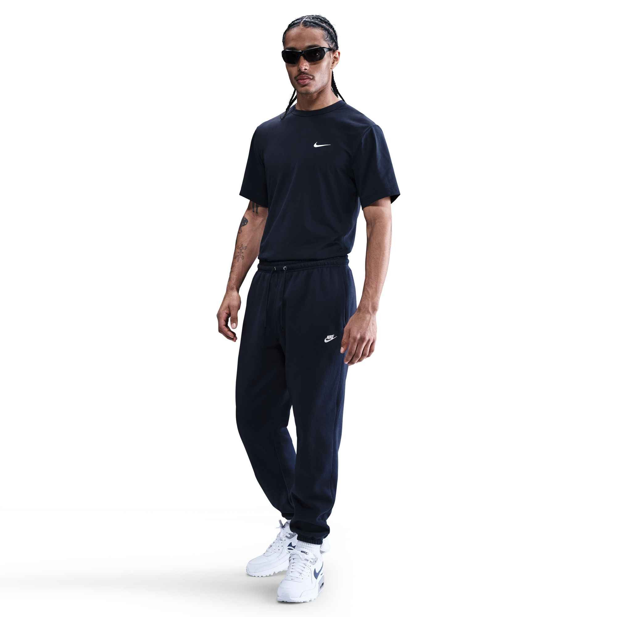 Nike Sportswear Sporthose M NK CLUB BB CUFF PANT aus Baumwolle und Polyester, mit angerautem Fleece