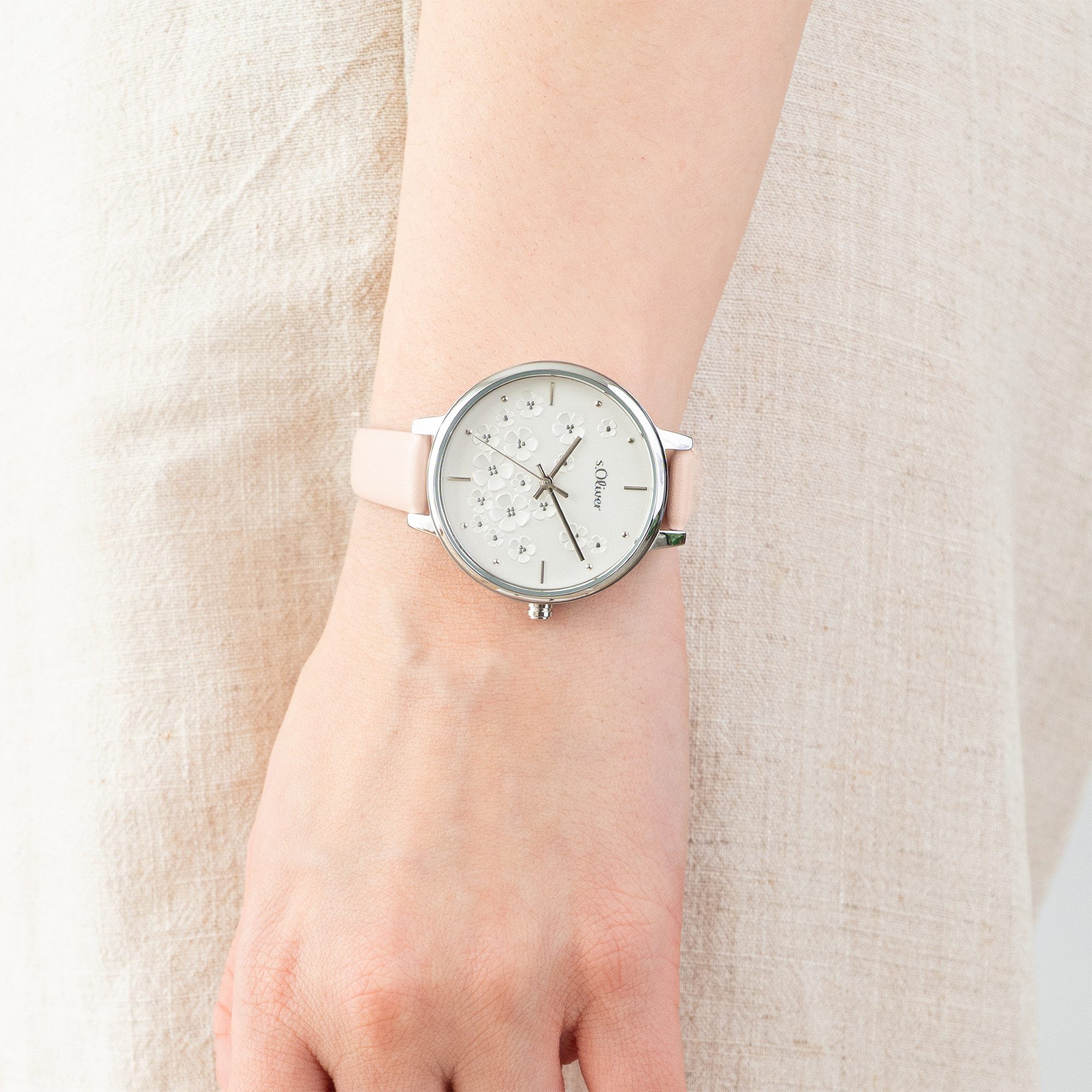 s.Oliver Quarzuhr Charming Time Kunstleder