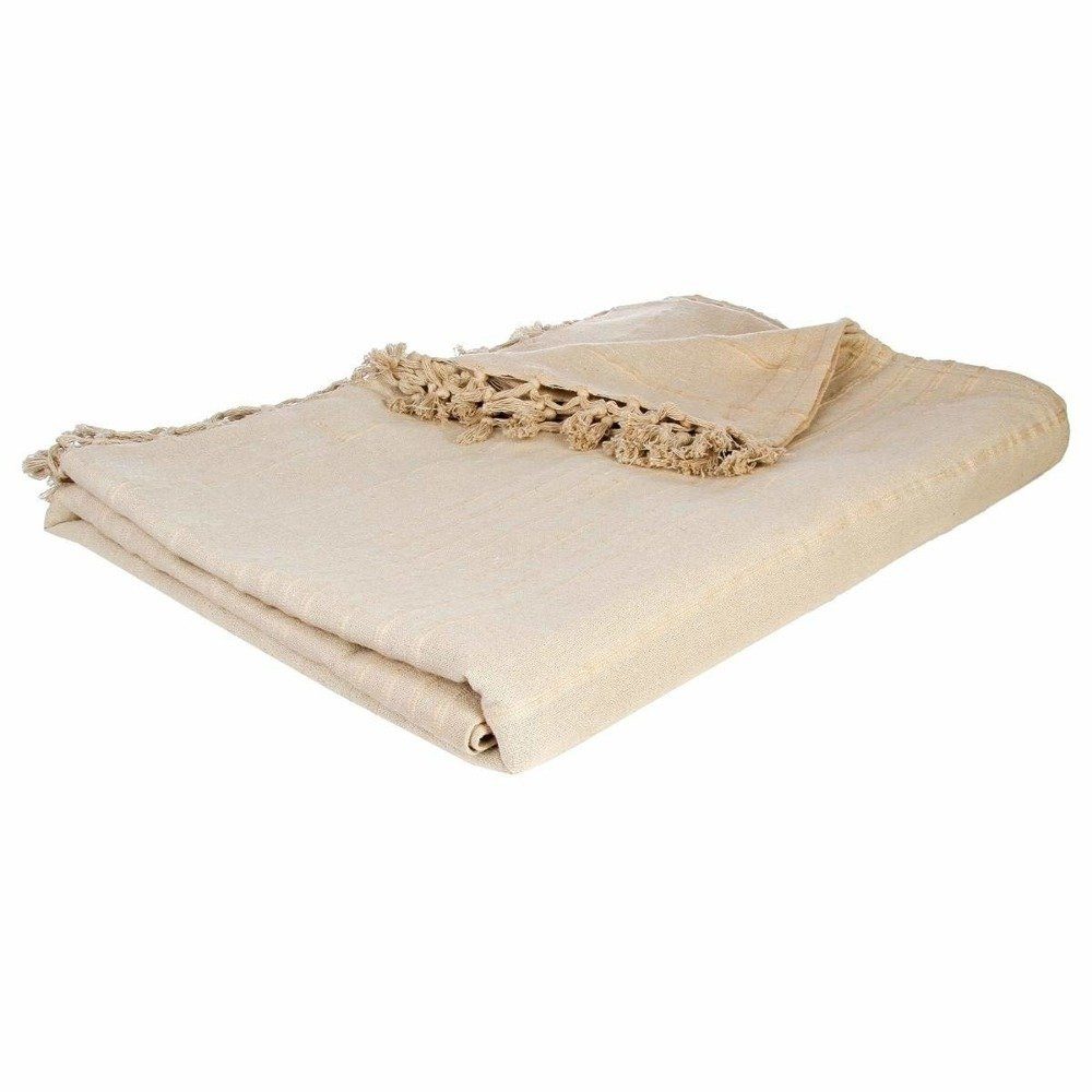 Atmosphera Créateur d'intérieur Tagesdecke Baumwoll-Tagesdecke in beige mit Fransen 230x250 cm auf dem Sofa
