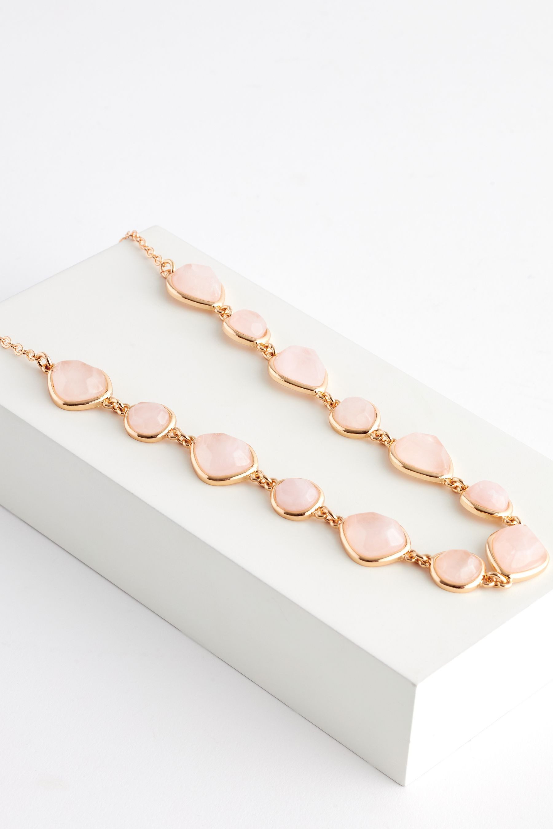 Next Perlenkette Halskette mit Rosenquar...