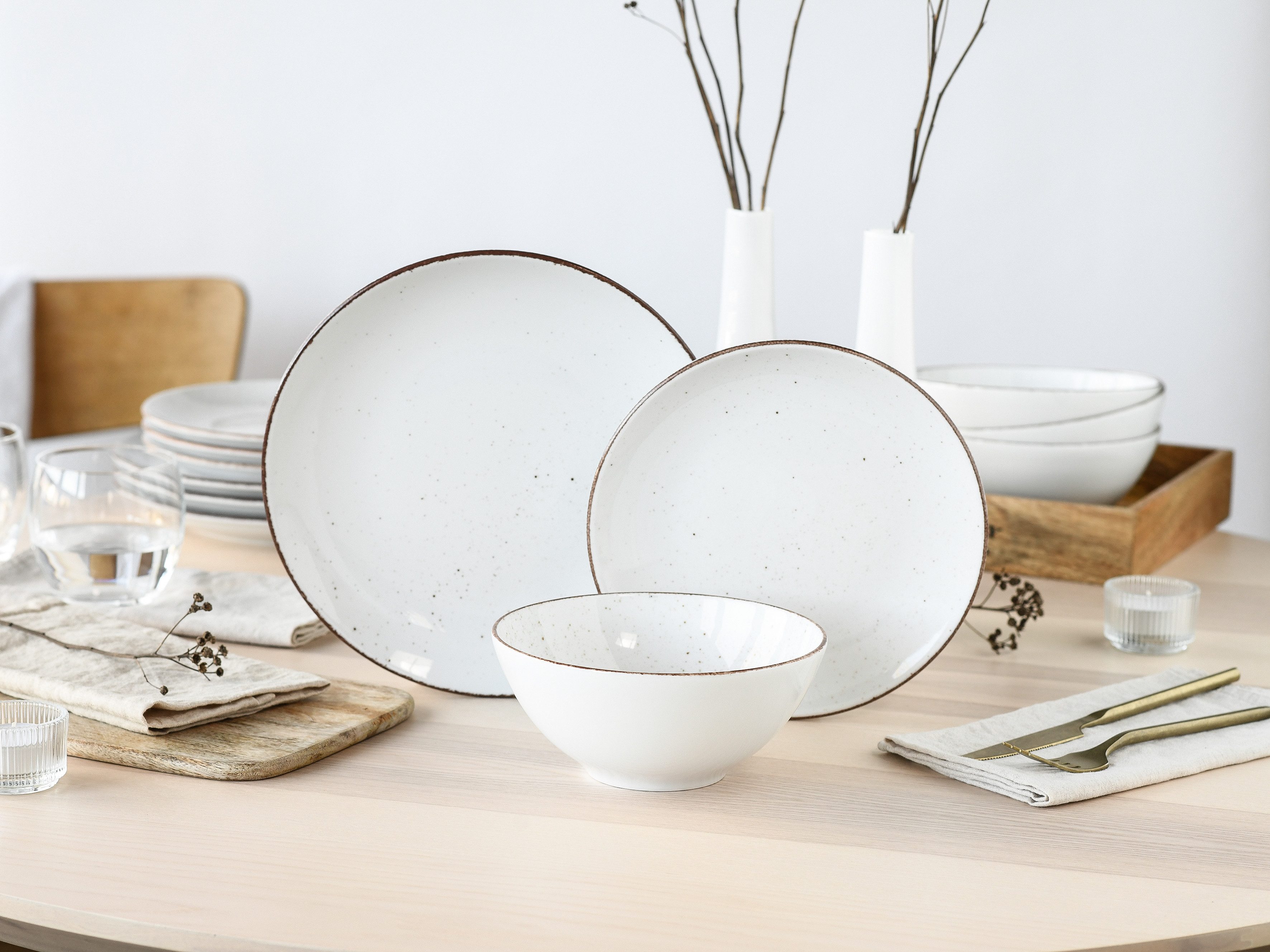 CreaTable Teller-Set Vintage, Teller Set 12-tlg. (12-tlg), 4 Personen, Porzellan, Naturverbundenes Design, Handgemalt