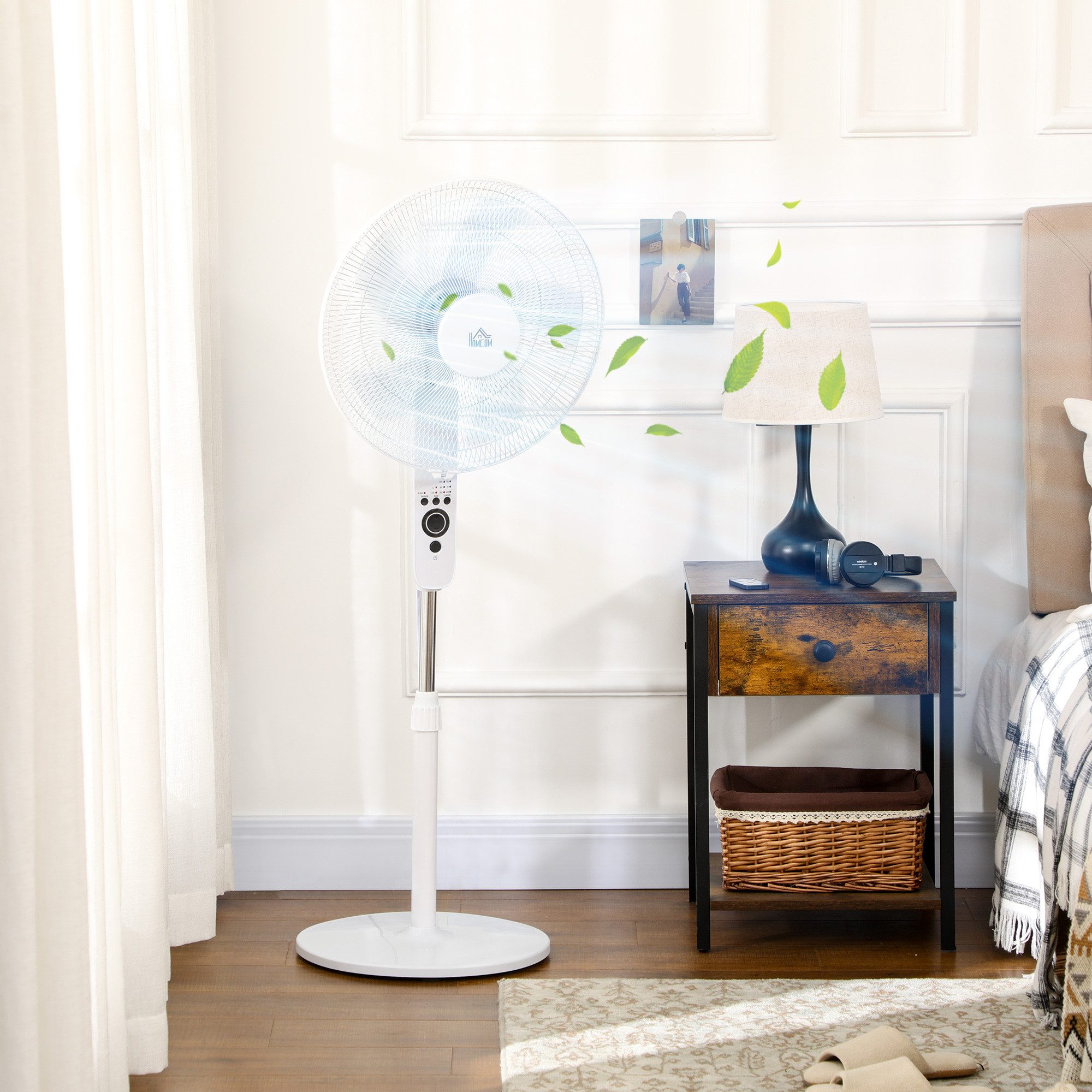 HOMCOM Standventilator Ventilator, Lüfter, 3 Geschwindigkeitsstufen, 7,5h Timer, 44.5 cm Durchmesser, Mit Fernbedienung, Timer, 3 Modi, höhenverstellbar