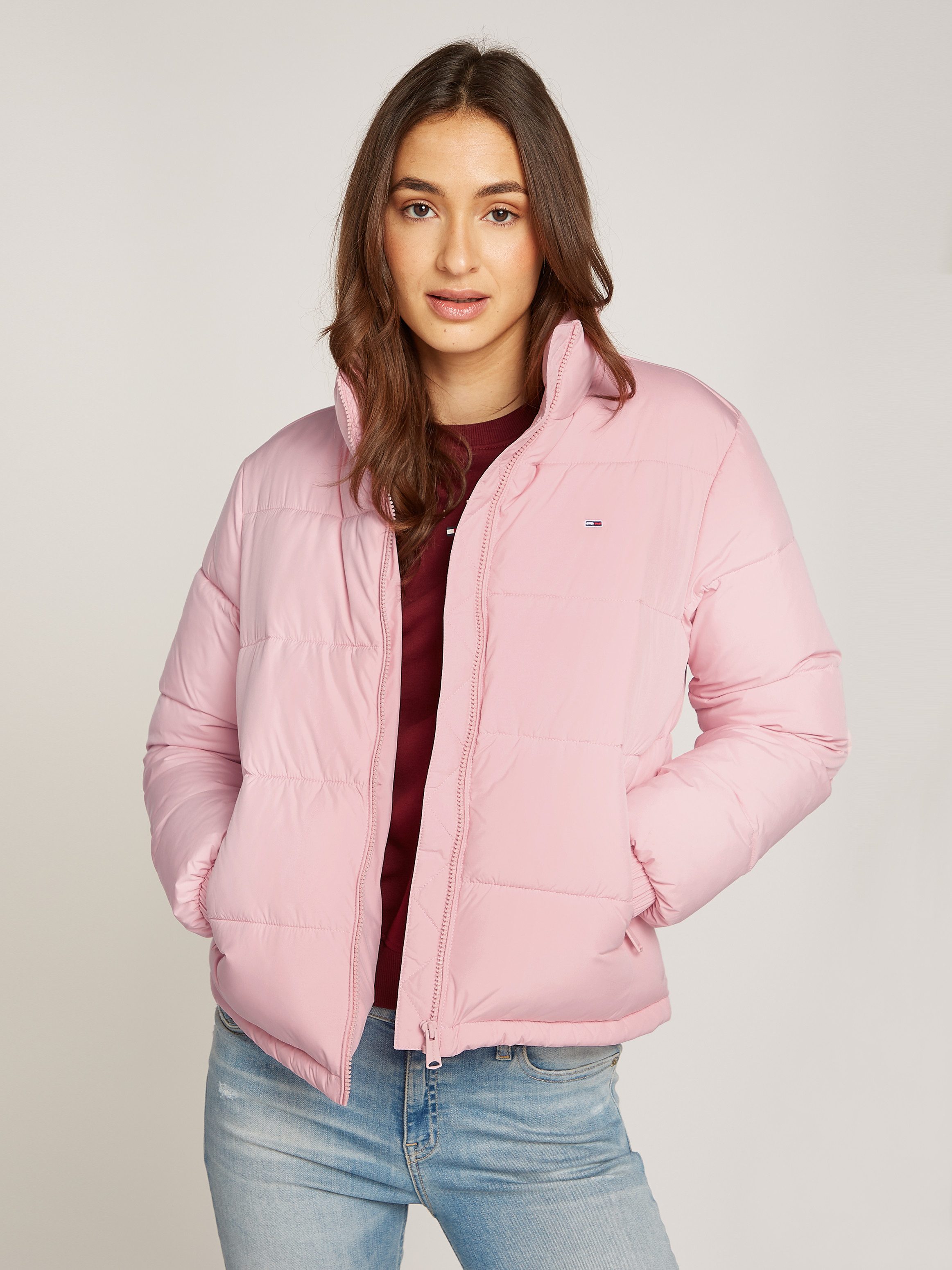 Tommy Jeans Steppjacke TJW ESSENTIAL PUFFER EXT mit Logostickerei günstig online kaufen