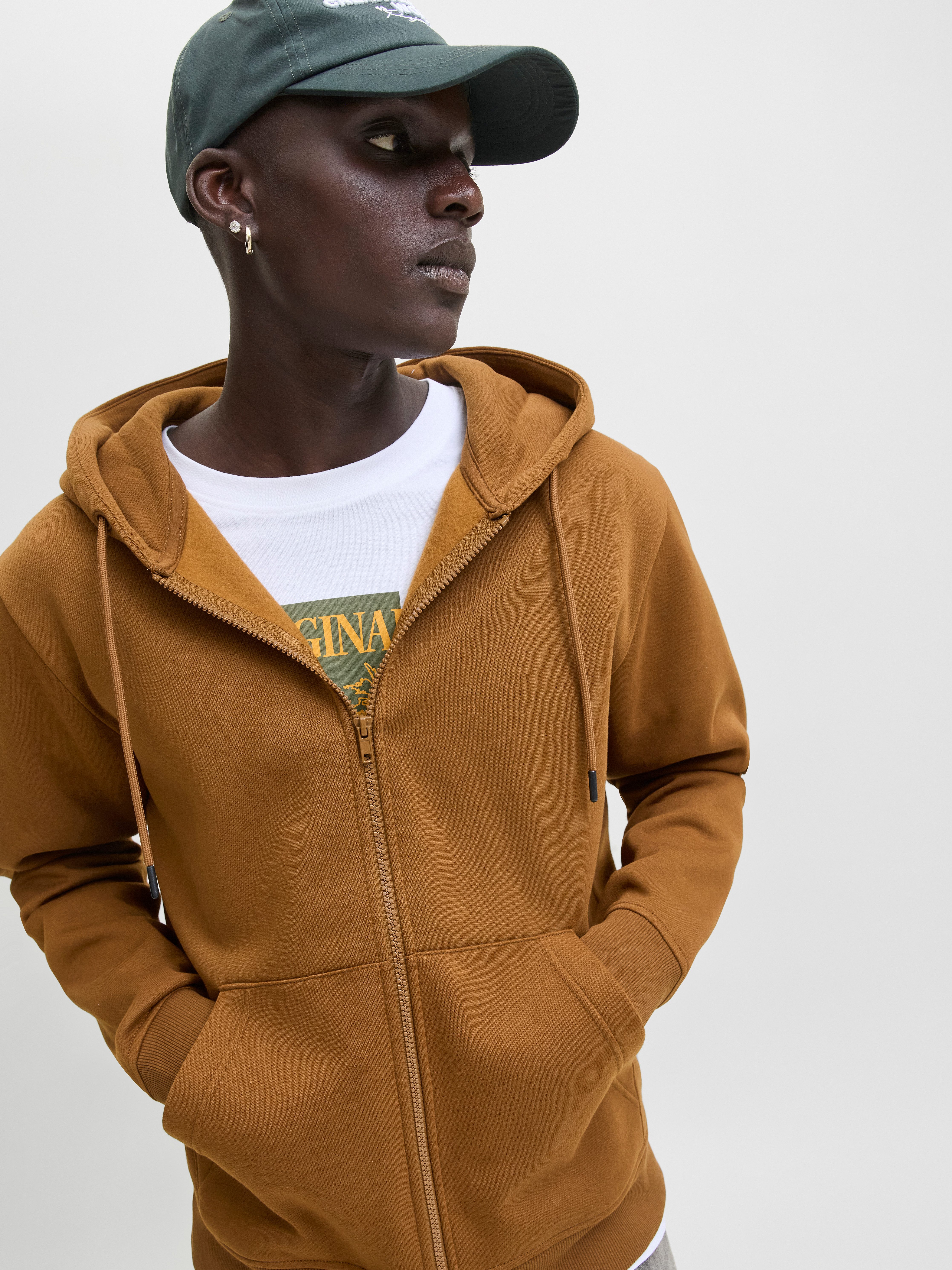 Jack & Jones Kapuzensweatjacke JJEBRADLEY mit günstig online kaufen