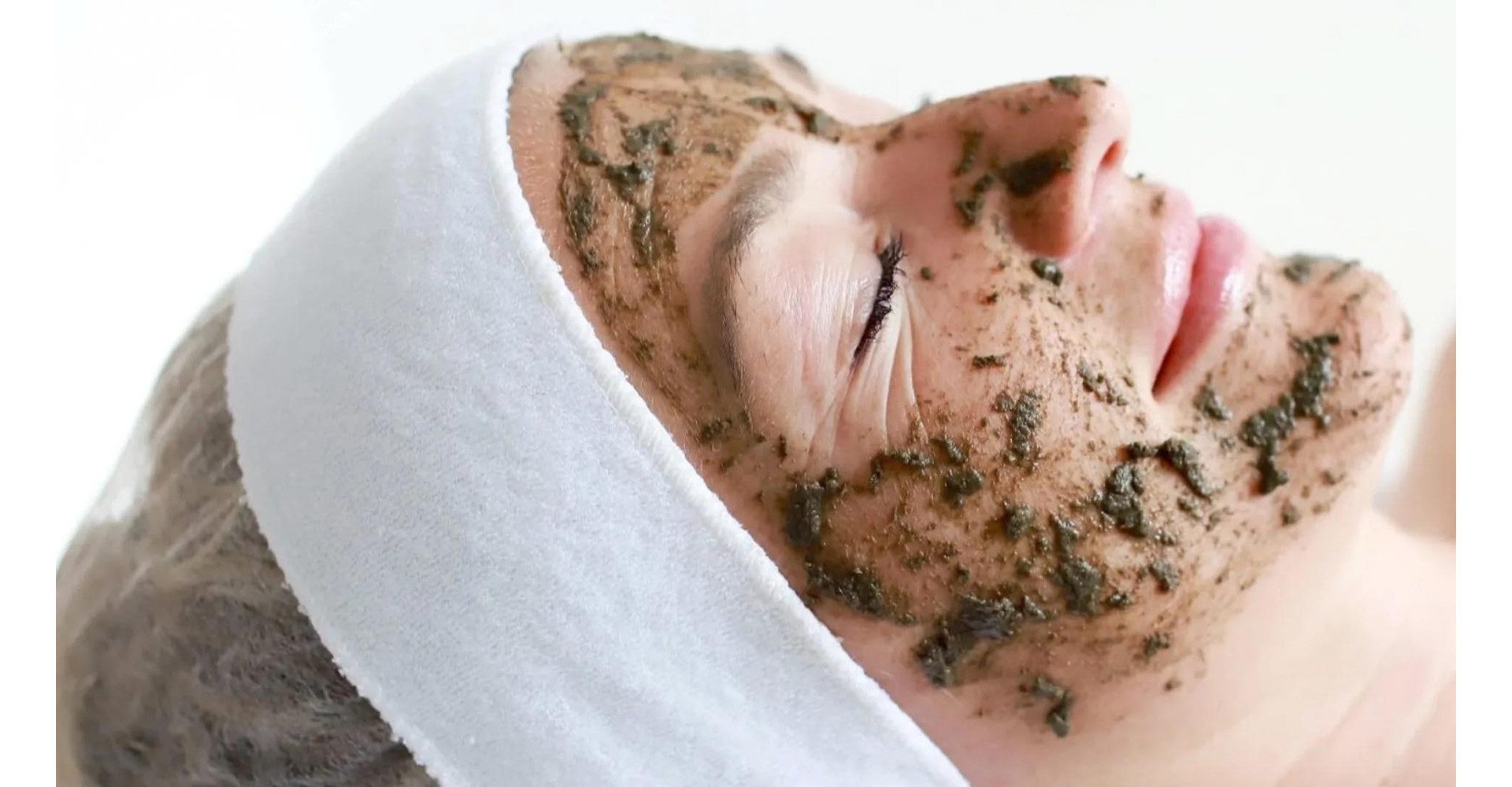 Jochen Schweizer Erlebnisgutschein Algenpeeling mit japanischer Gesichtsmassage München, Sanfter Glow trifft japanische Liftingkunst