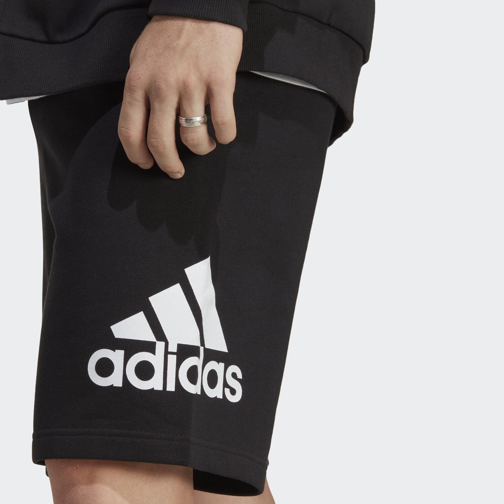 SHORTS Sportswear LOGO adidas FRENCH TERRY BIG Funktionsshorts ESSENTIALS Black