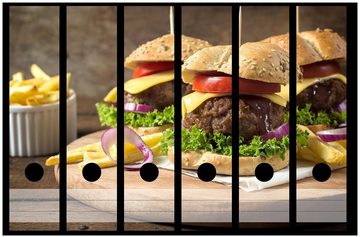 Wallario Etiketten Saftige Burger auf Holzbrett, Ordnerrücken-Sticker in verschiedenen Ausführungen