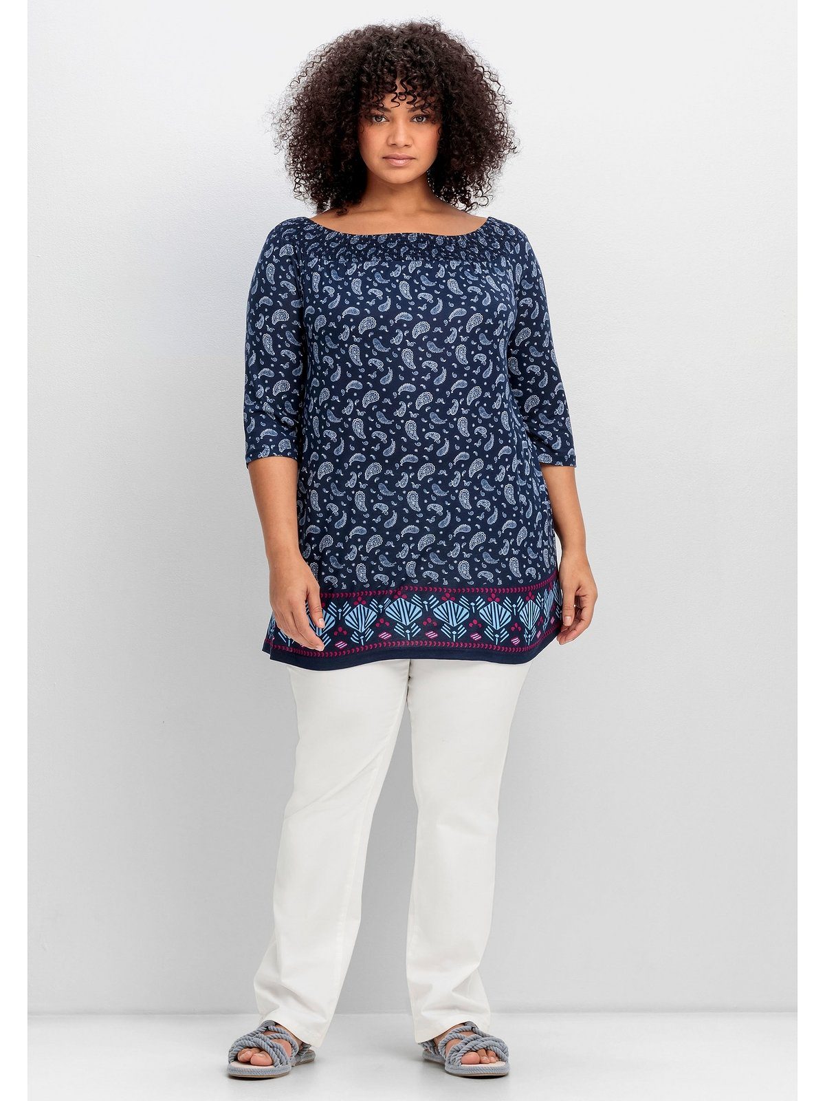 Sheego 3/4-Arm-Shirt Bordürendruck und nachtblau Große mit Paisleyprint gemustert Größen