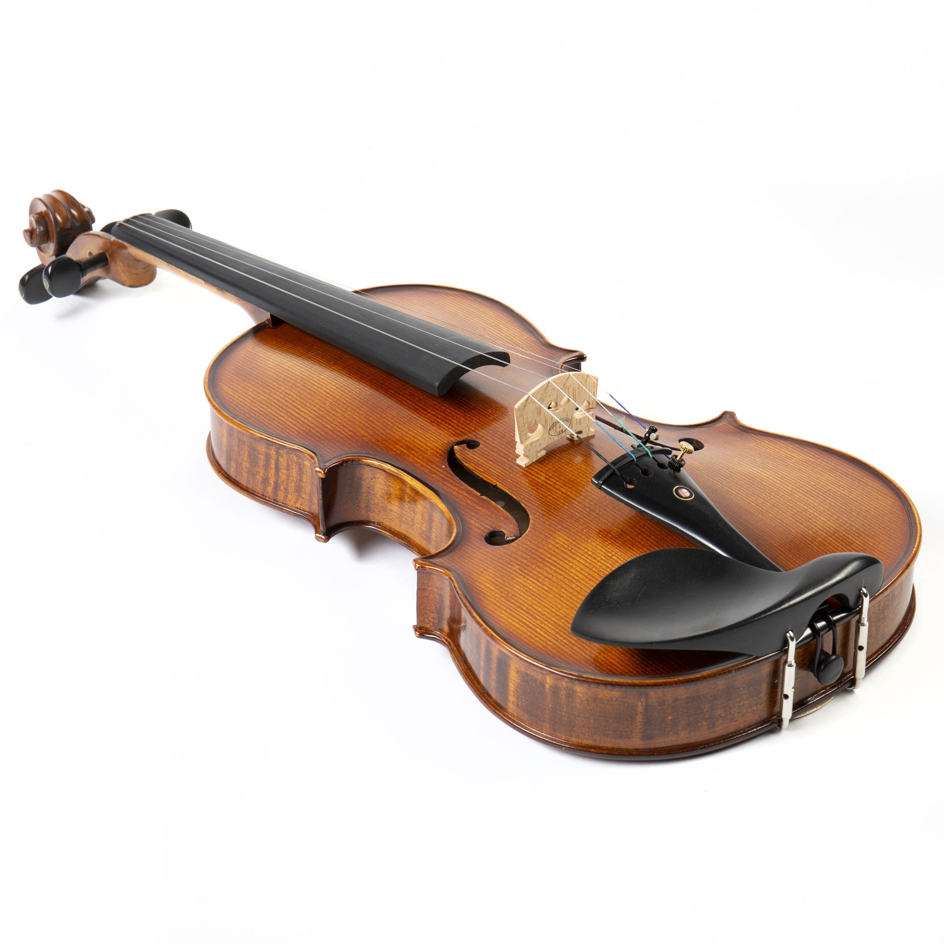 Monzani Violine, Legato 31 4/4 Violinset Vollmassive Violine AA-Qualität Fichtendecke Riegelahorn-Korpus Ebenholz Griffbrett Guarneri Kinnhalter Ebenholz Saitenhalter mit Feinstimmer Inklusive Rechteckkoffer Bogen Kolophonium, Violinen / Geigen, Akustische Violinen, Legato 31 Violinset, Vollmassive Violine, AA-Qualität Fichtendecke