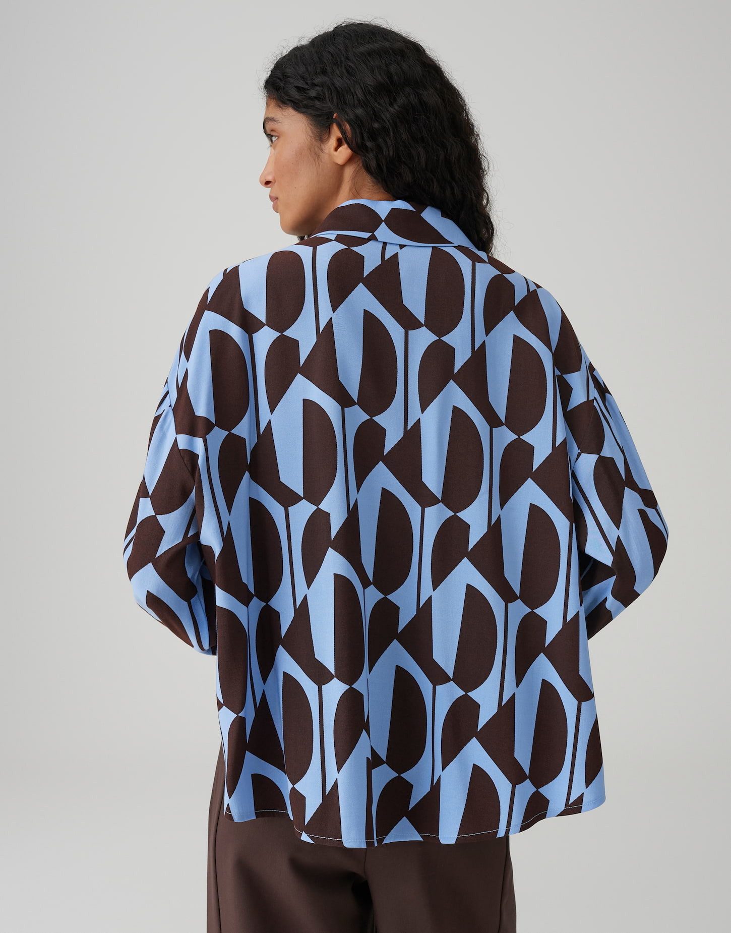 OPUS Langarmbluse FETRO aus ECOVERO™ Viskose Mix Weite Passform, gerader Schnitt, überschnittene Schulter