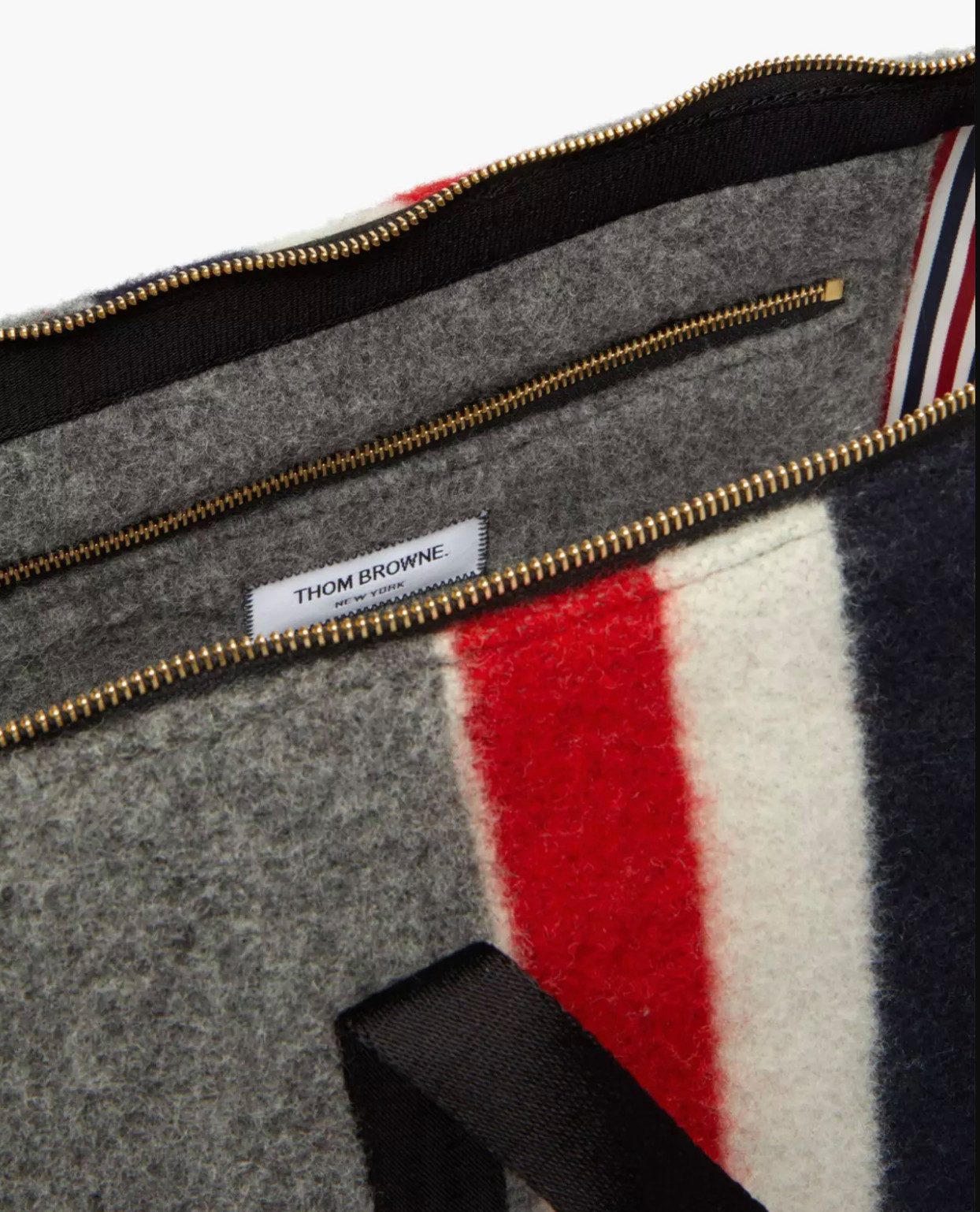 THOM BROWNE Freizeittasche Tri-Colour Tote Tasche Gymbag aus Wollfilz – Handgefertigt in Italien, Hergestellt in Italien, gestreifte Fütterung im Signature-Design