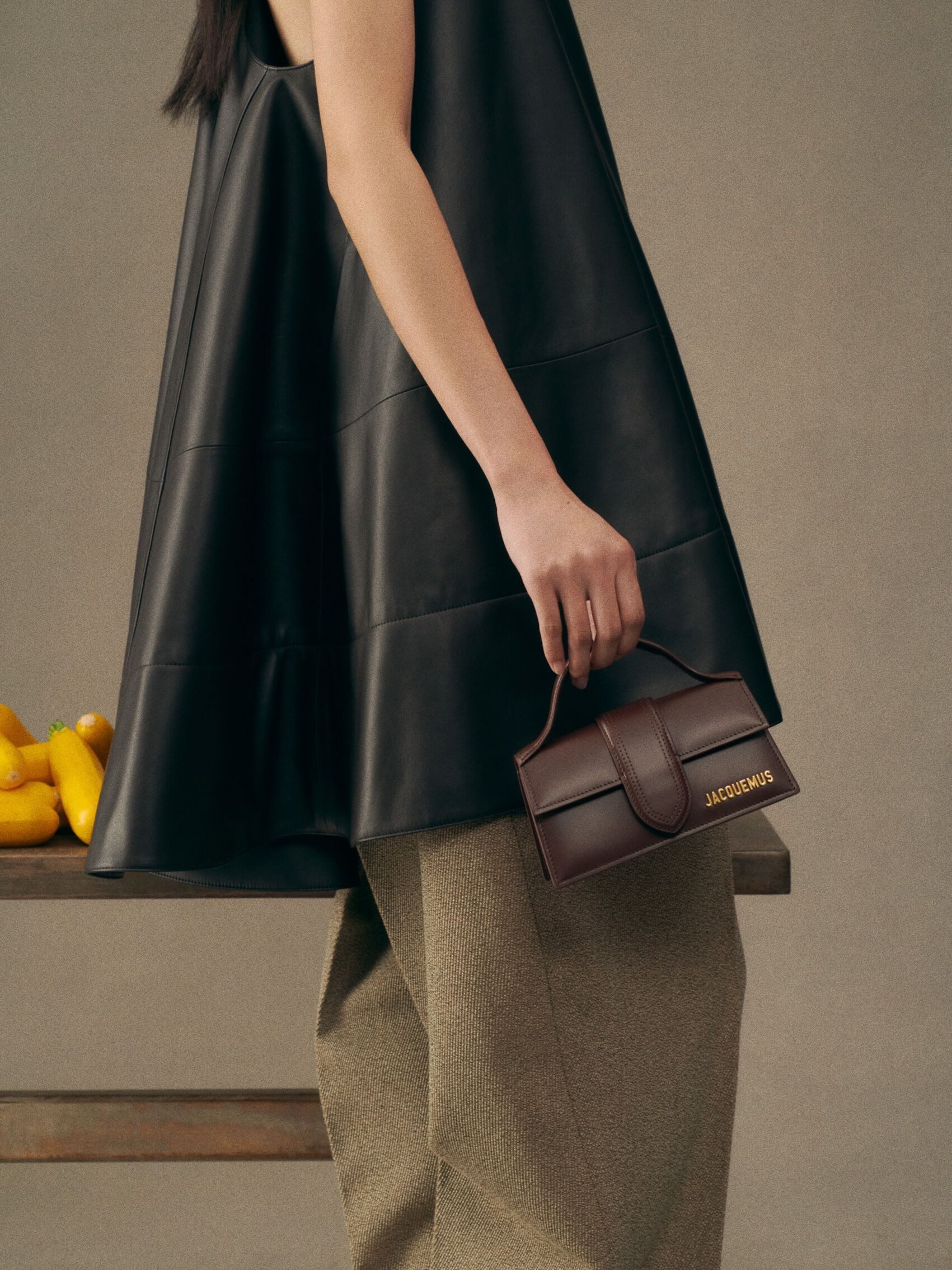 JACQUEMUS Henkeltasche Le Bambino