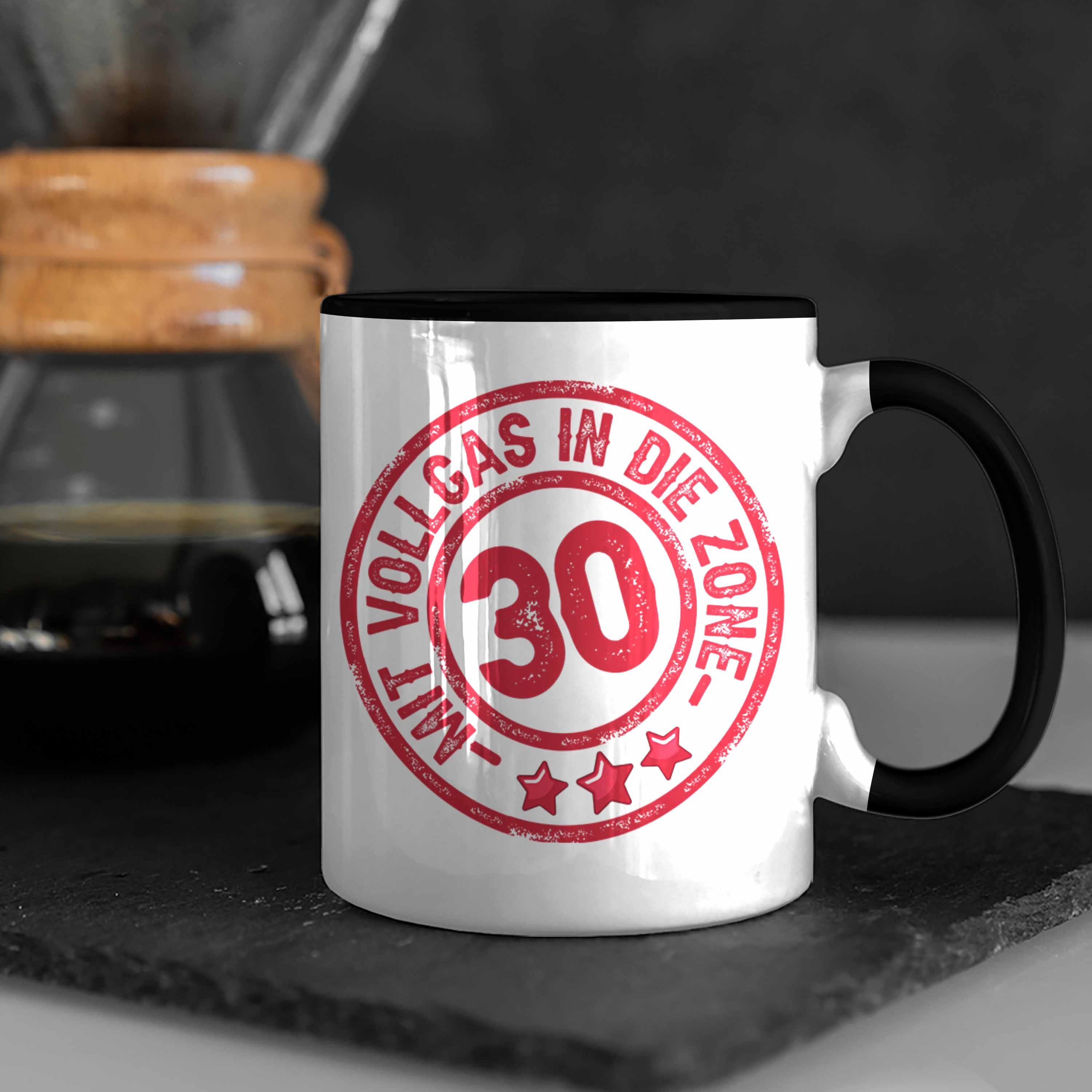 Trendation Geschenk 30er Zon Vollgas Die 30 Kaffee-Becher Geburtstag Schwarz Tasse Tasse Mit In