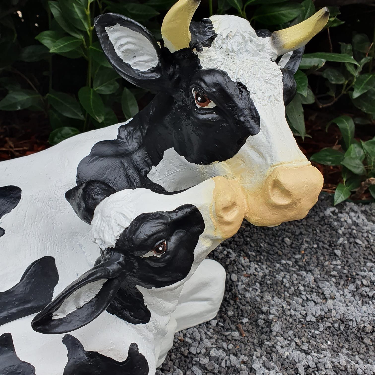 mit Aspinaworld Figur cm wetterfest Gartenfigur Kalb 30 Kuh