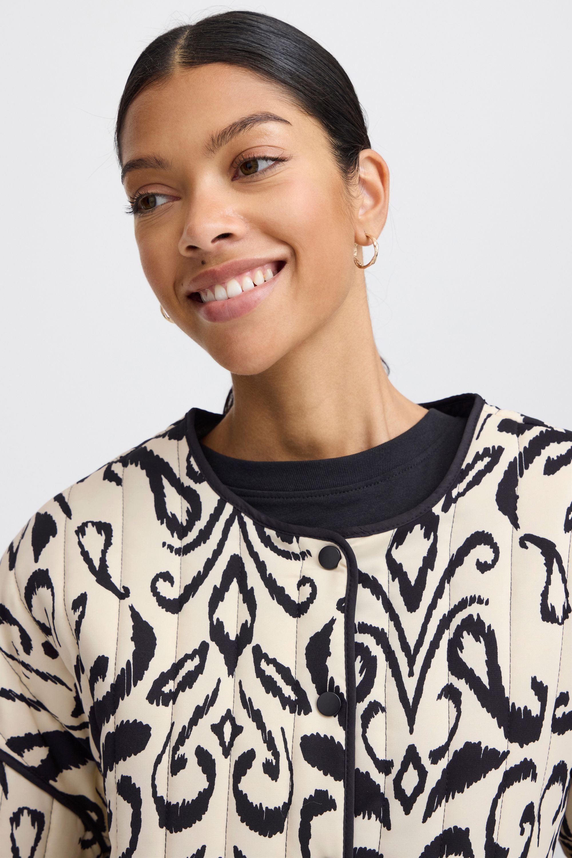 b.young Blusenjacke Jacke BYDELIGHT