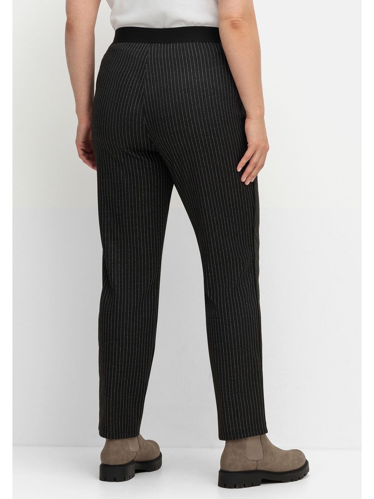 Sheego Schlupfhose Große Größen mit grafischem Muster und Stretchbund