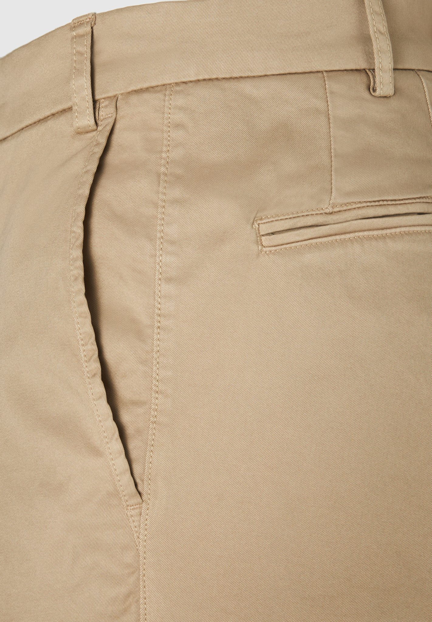 Hiltl Chinos Pamo Chino Hose Herren Regular Fit Stretch Baumwolle, beige, 27 Baumwollhose mit Stretch, Business Casual Hose für Büro und Freizeit