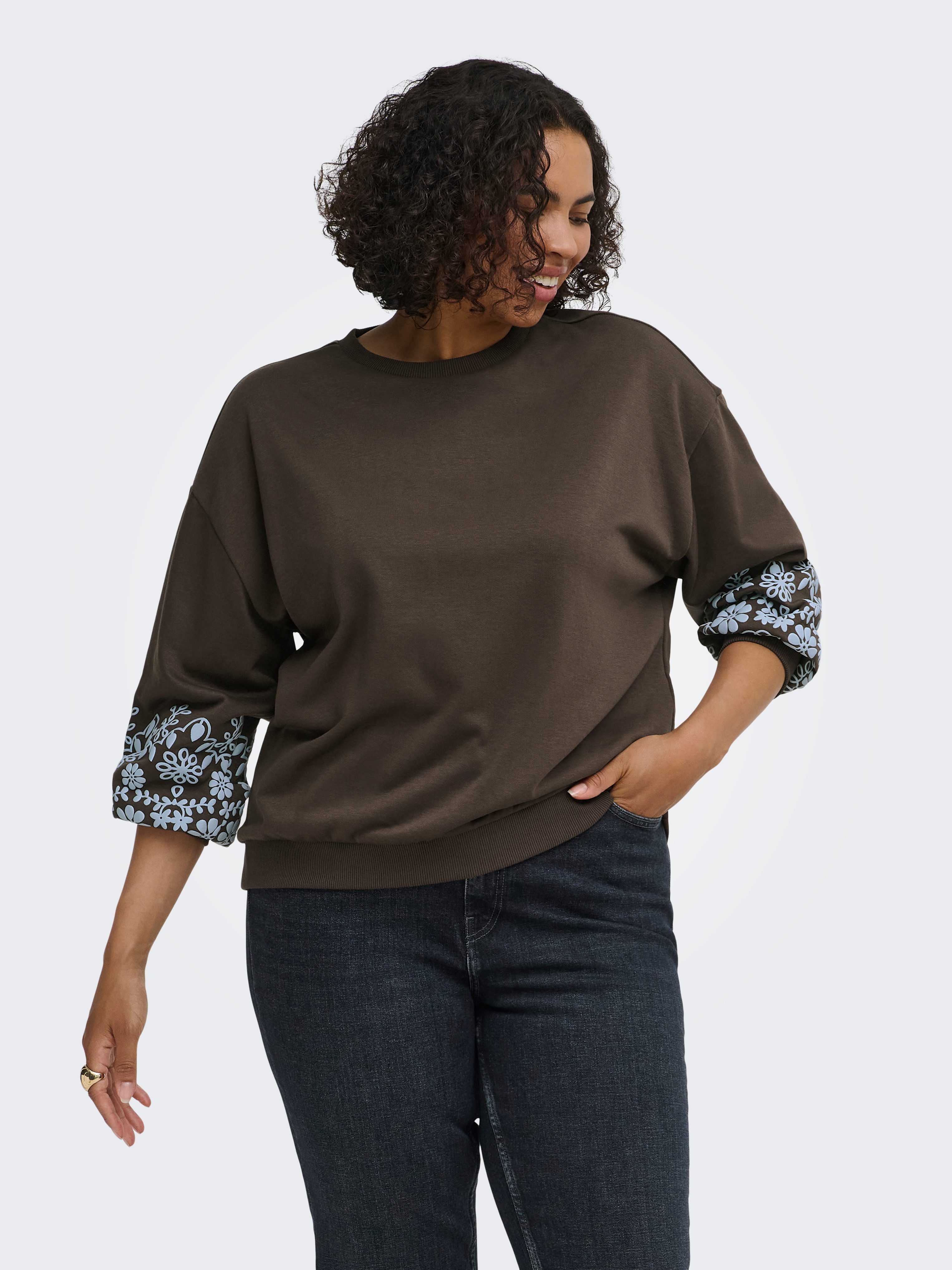 ONLY CARMAKOMA Sweatshirt CARBROOKE L/S O-NECK PRINT SWT JRS NOOS Baumwollmischung, regular fit