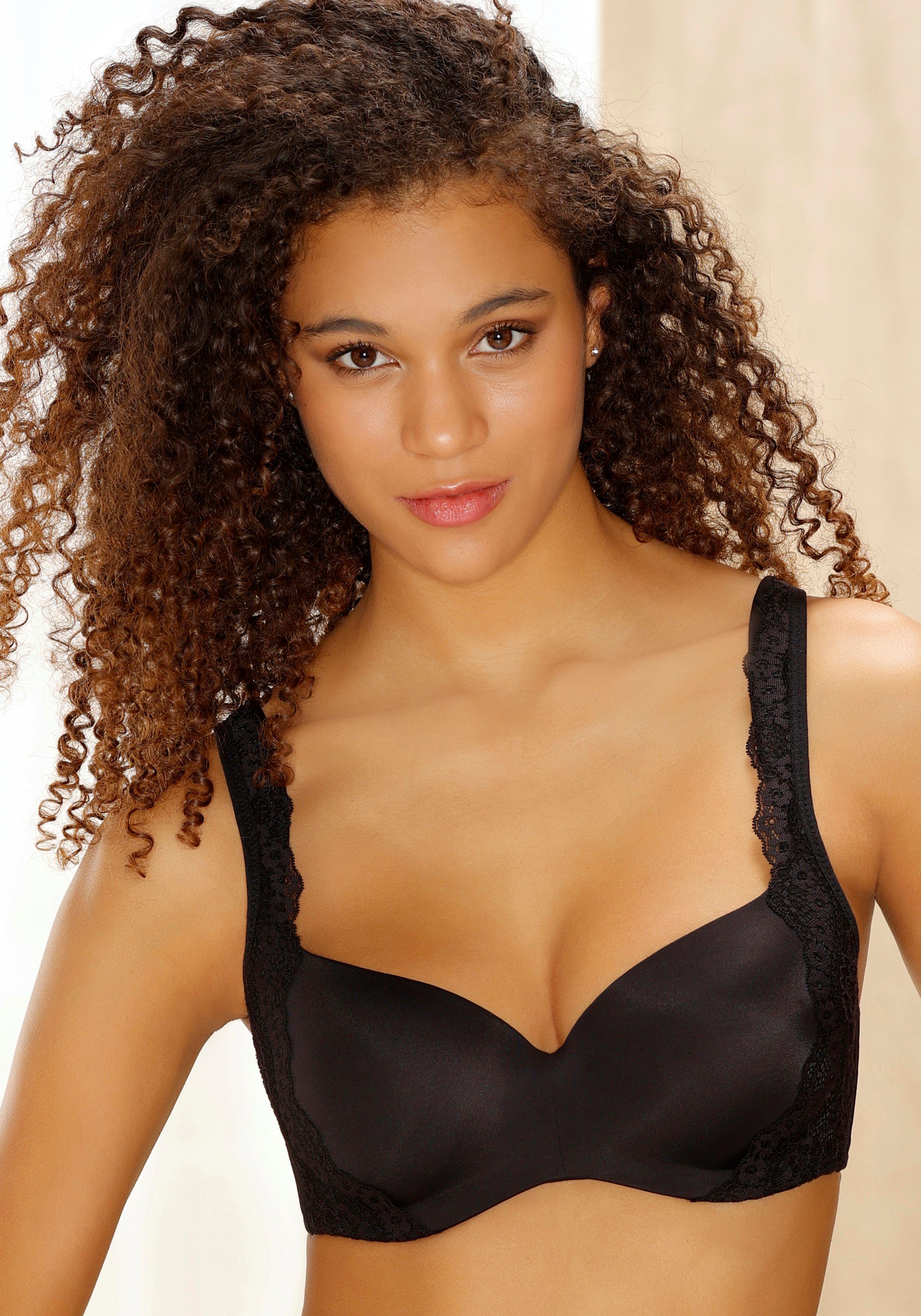 Nuance Schalen-BH Optimizer mit Bügel und zarter Jacquardspitze, Dessous