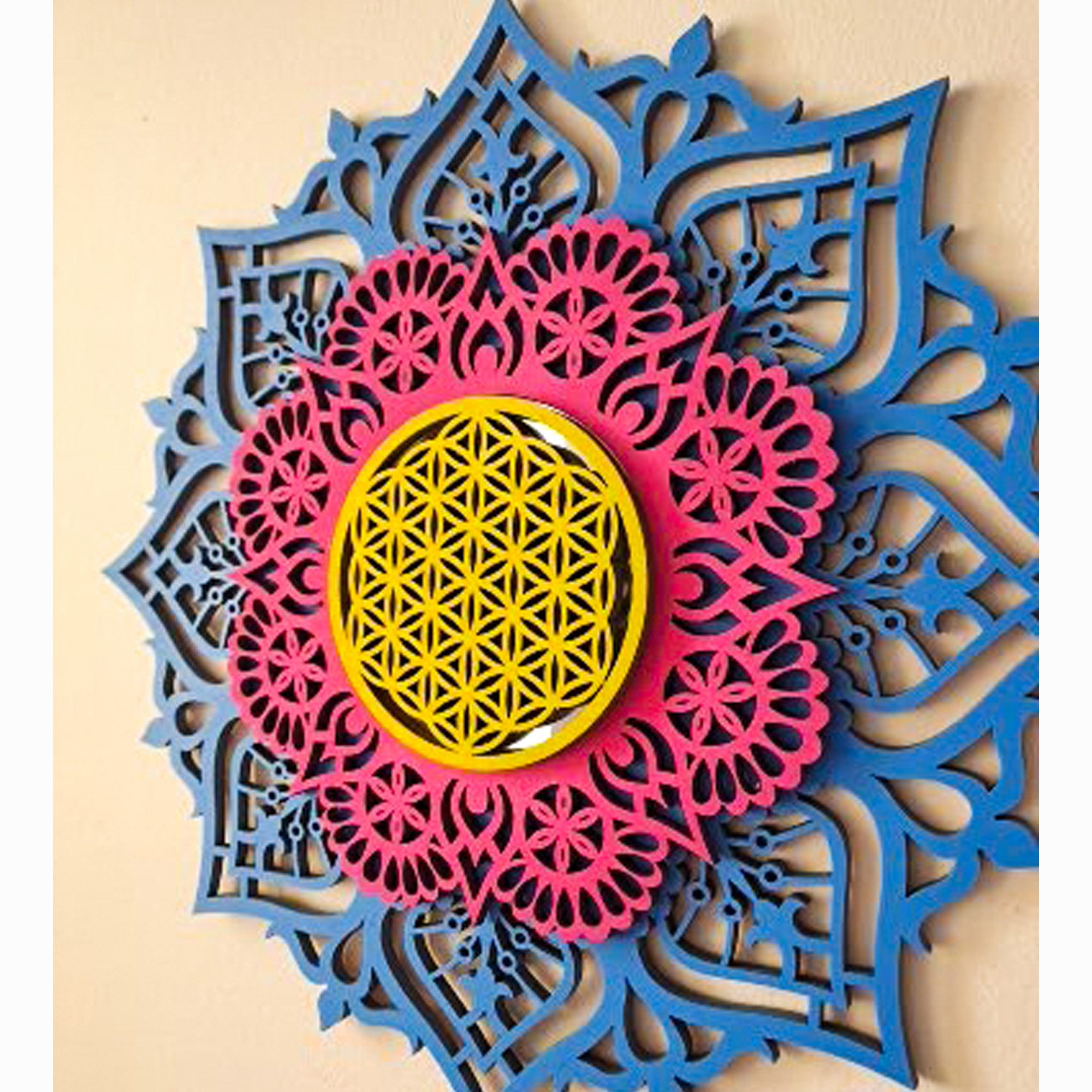 ORNAMENTI Wanddekoobjekt 3D MANDALA, Grosse moderne boho Wanddeko, Holz, 3 Schichten, Spiegel (moderne Deko Anhanger, Yoga Wandsculptur, Holzbild, stilvolle Wanddekoration, Wandpaneel, Ornament, geschnitz Wandrelief), Verzierung fur Zuhause, Wohnzimmer, Schlafzimmer, Wandkunst, 5 Größen