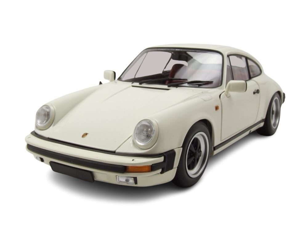 Minichamps Modellauto Porsche 911 Carrera Coupe 3.2 1983 weiß, Maßstab 1:18