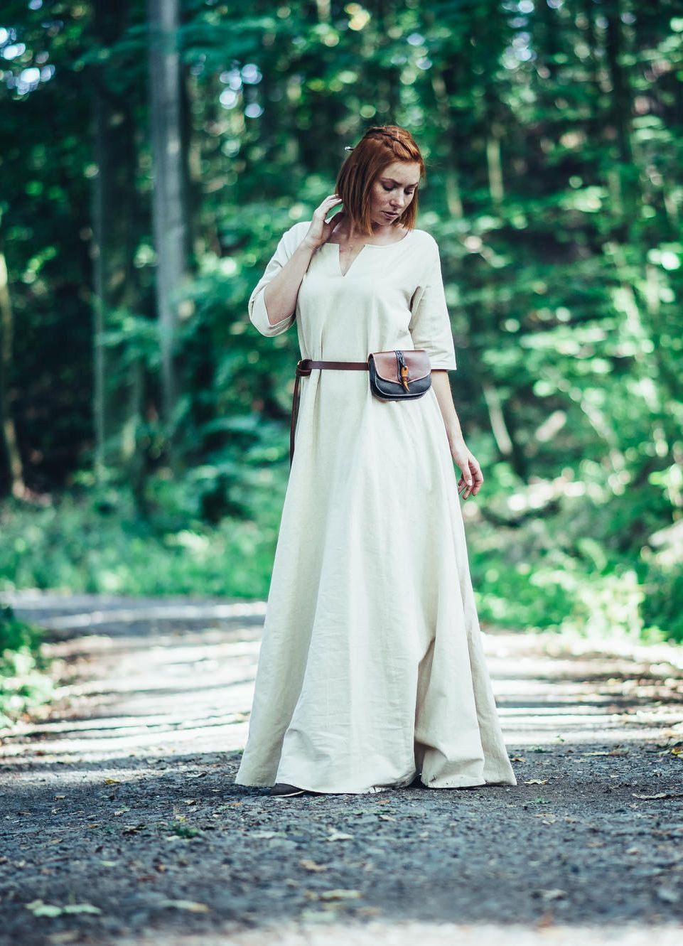 Burgfräulein-Kostüm Kurzarmunterkleid Hanffarben "Silja"
