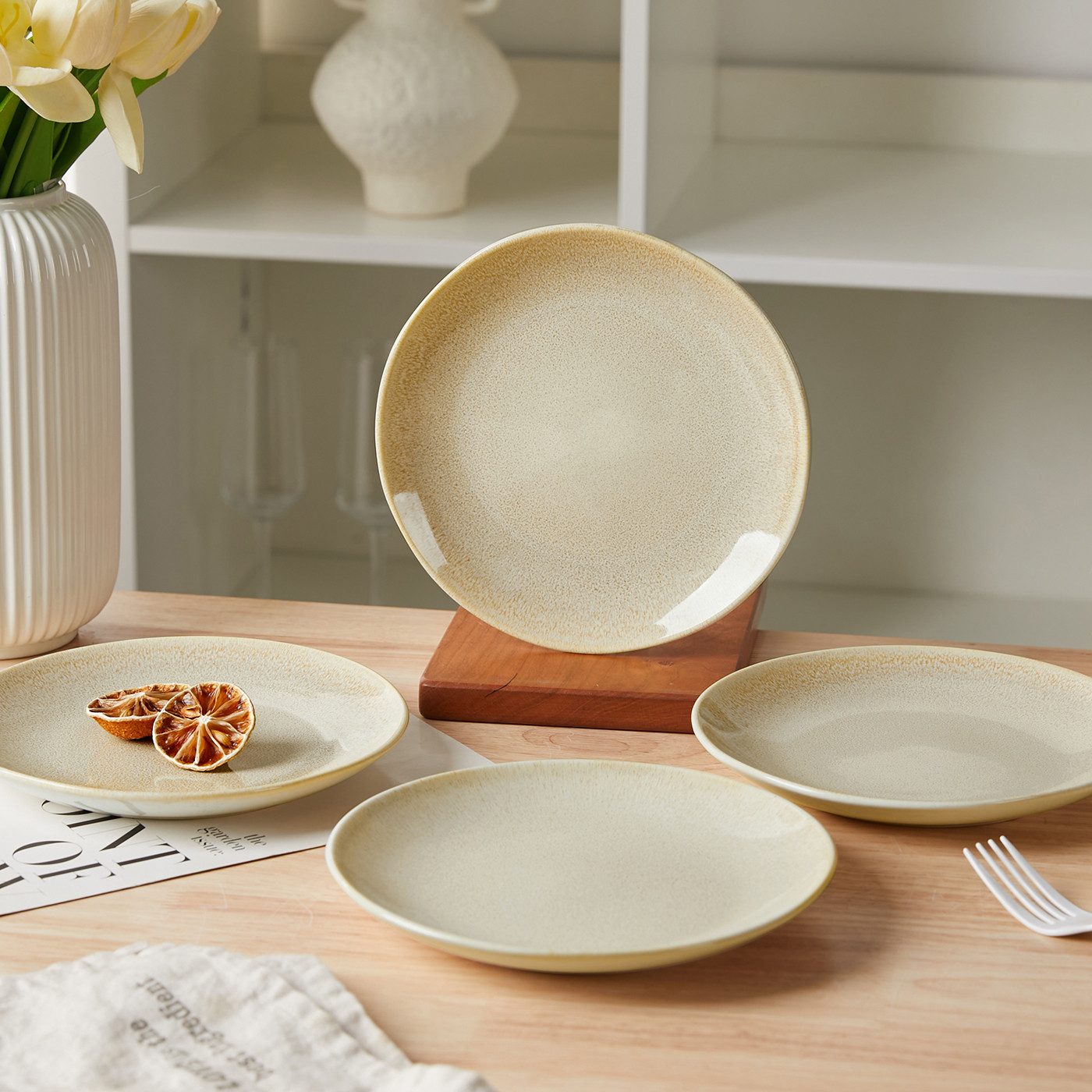 JIWOO Teller 4er Ø19,5cm, Speiseteller Steakteller Dessertteller Pastateller Plate, (4 St), Keramik Hochwertiges Tellerset Braun Mikrowellenofen Spülmaschine