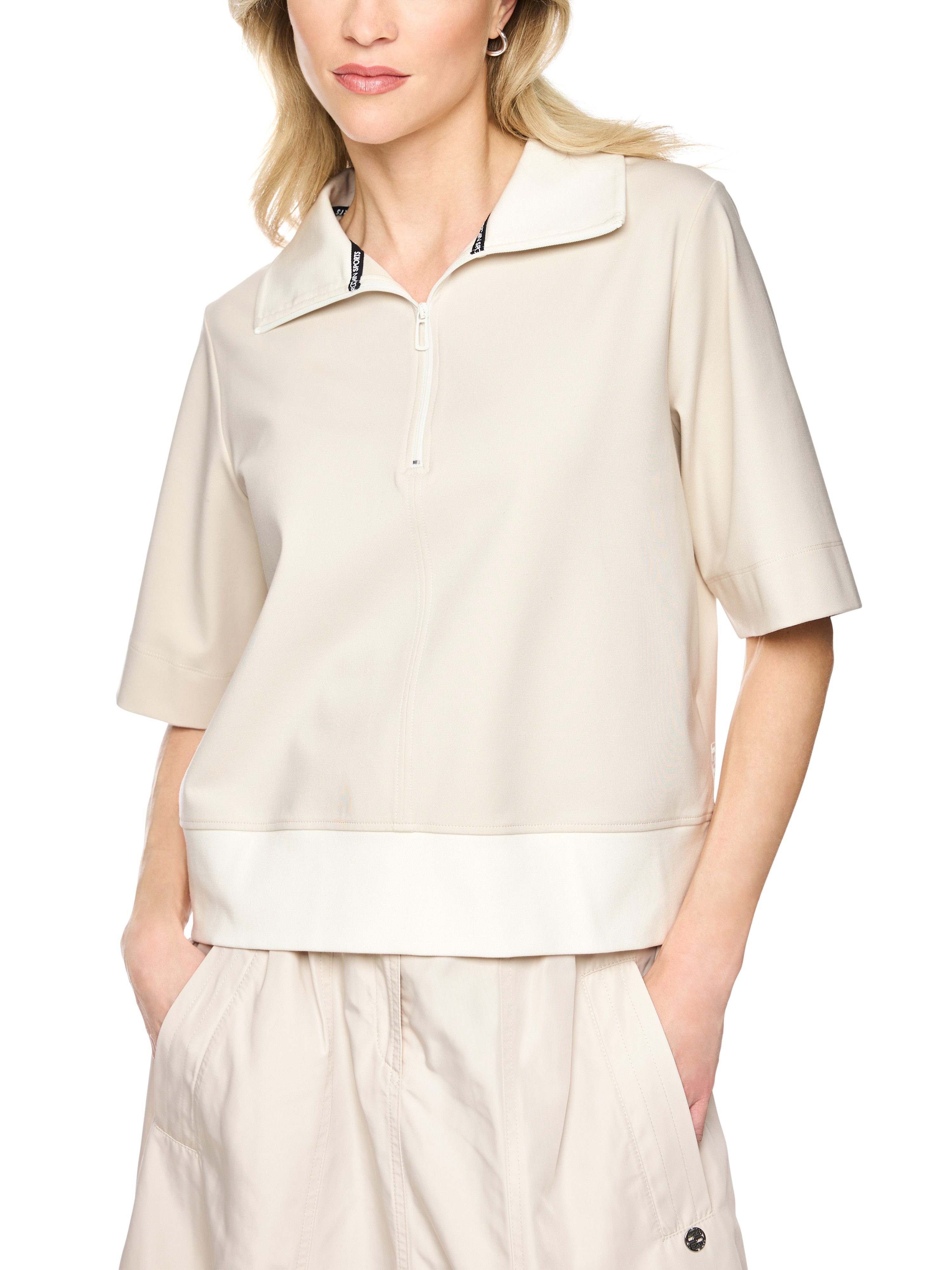 Marc Cain Poloshirt Golden Hour Premium Damenmode mit Troyerkragen, oversize