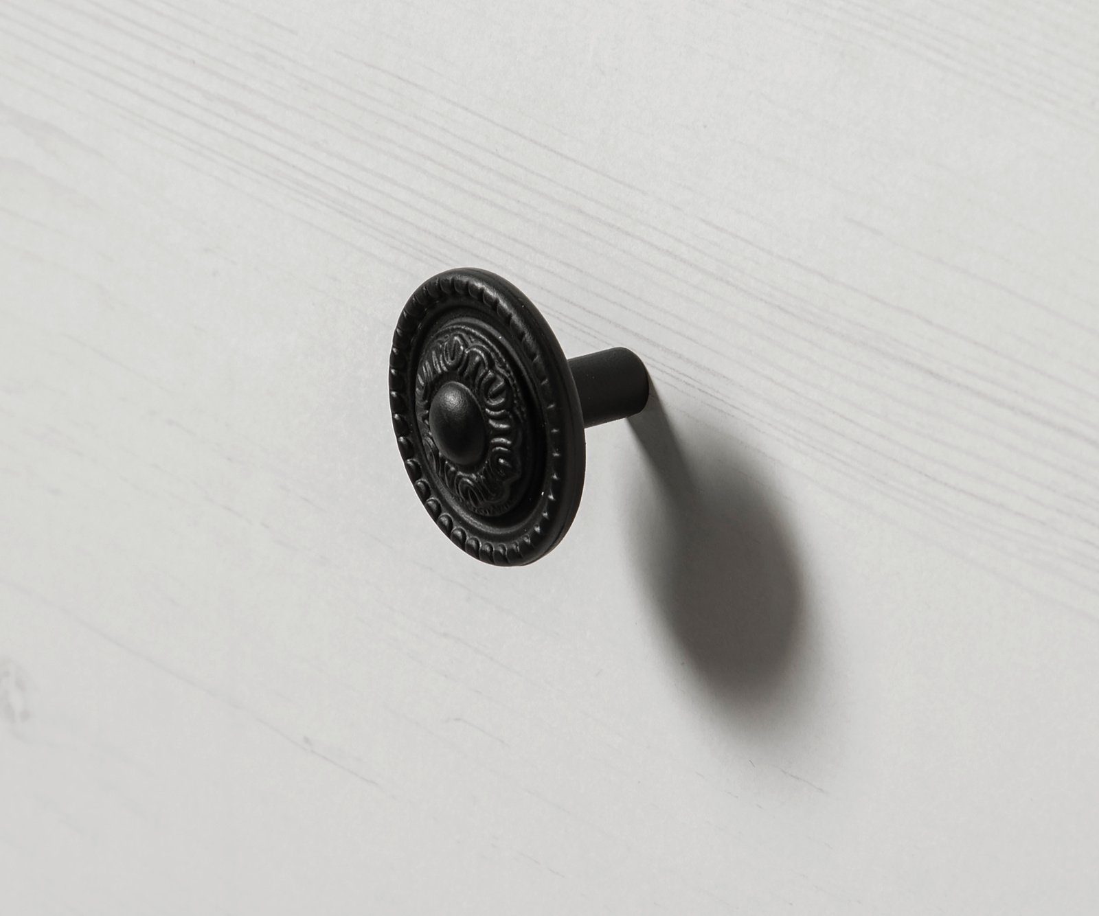 Furn.Design Kommode Hooge (Sideboard in Pinie weiß Landhaus, 105 x 90 cm), mit 2 großen Schubladen