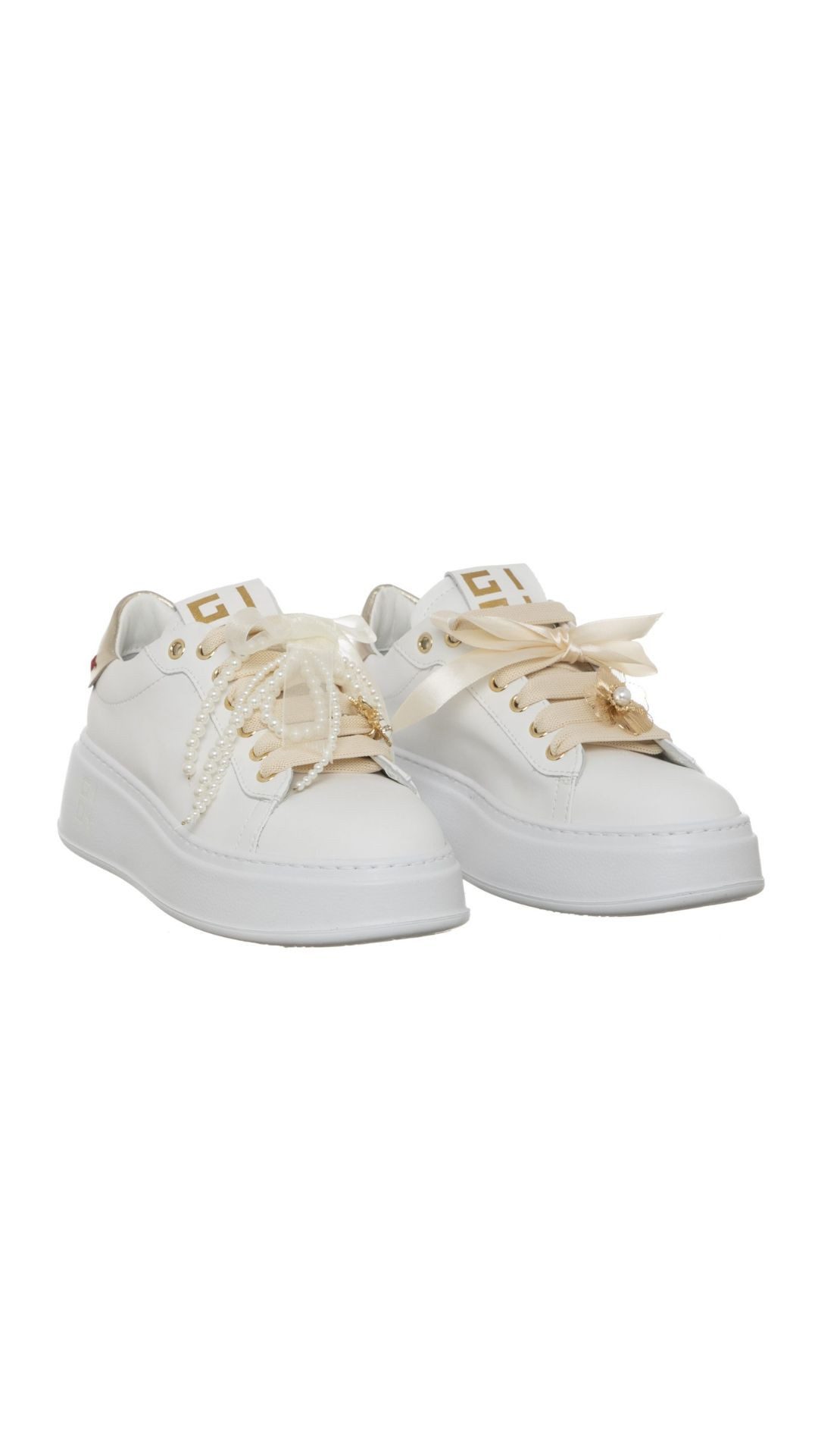 Plateausneaker