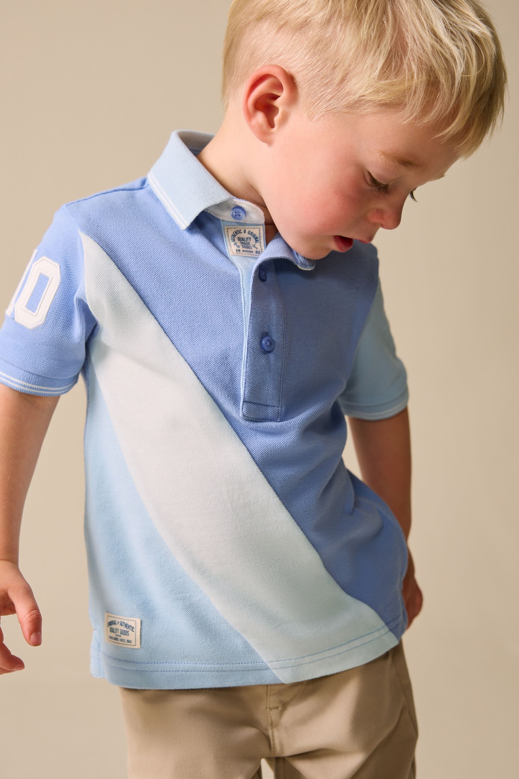 Next Poloshirt Kurzärmeliges Polo-Shirt mit Blockfarben (1-tlg)