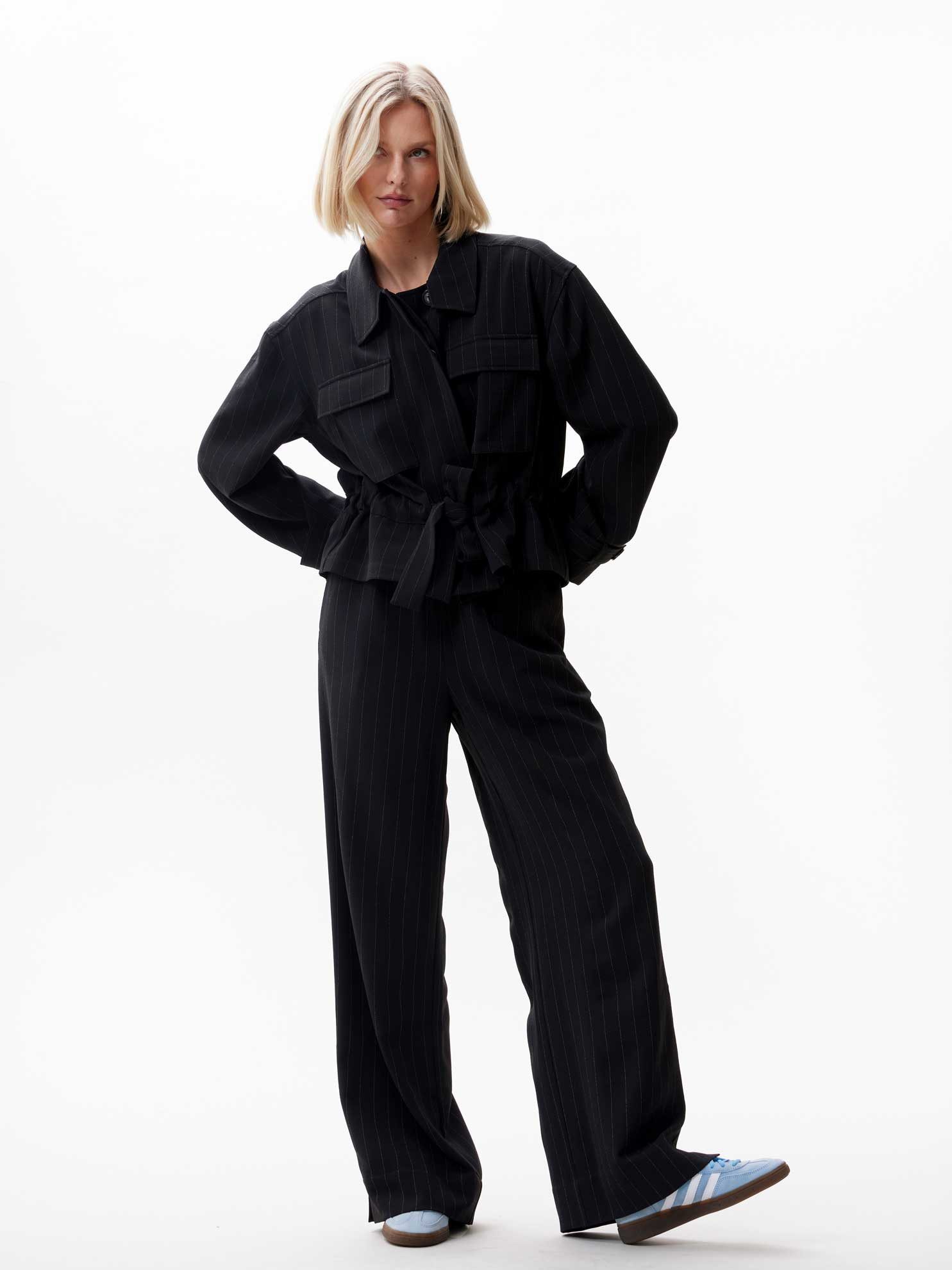 Catwalk Junkie Longblazer - Nadelstreifen Jacke (Pin Stripe Jacket)
