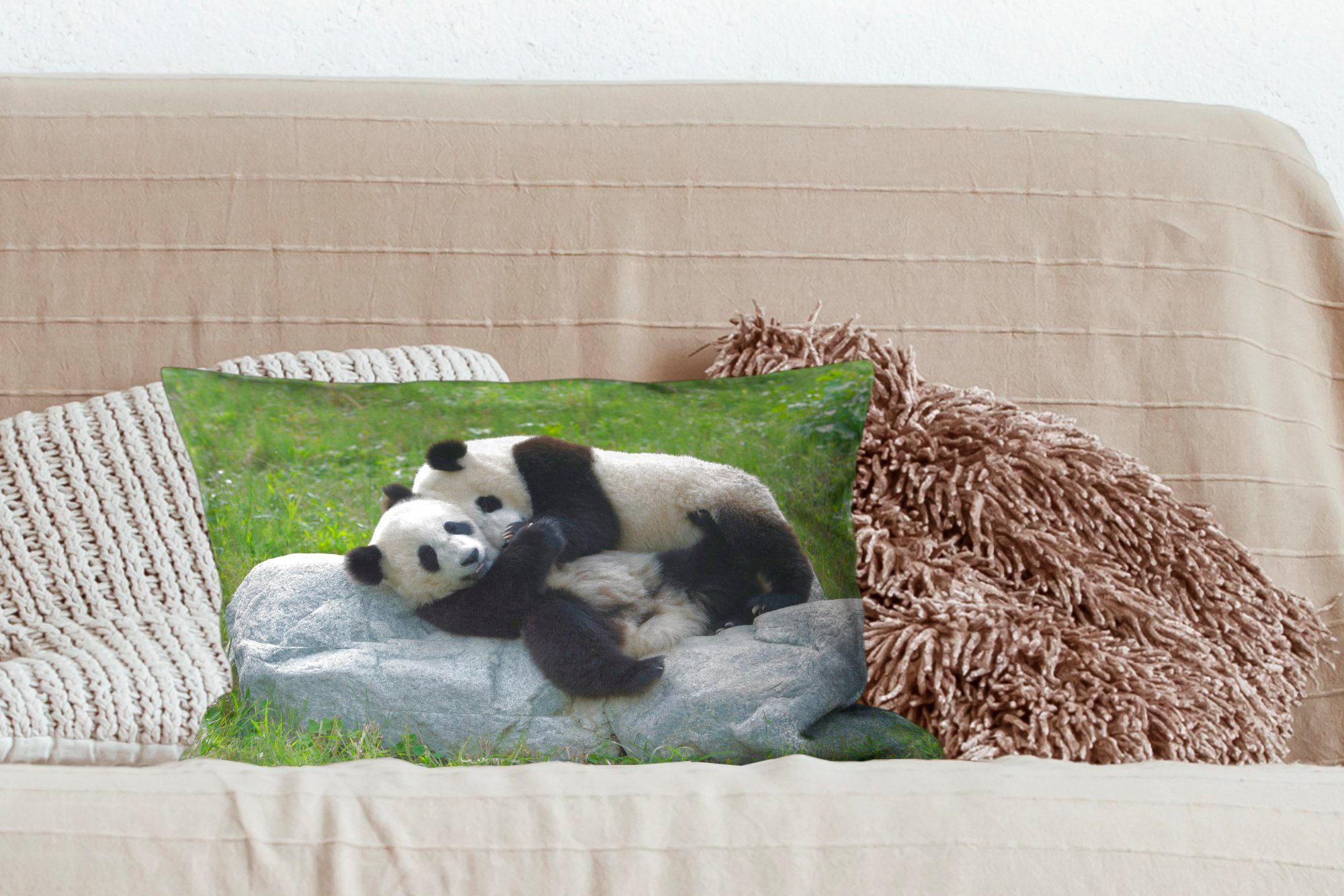 MuchoWow Dekokissen Stein, Gras Wohzimmer Dekoration, - Füllung, Schlafzimmer Dekokissen Pandas - mit Zierkissen,