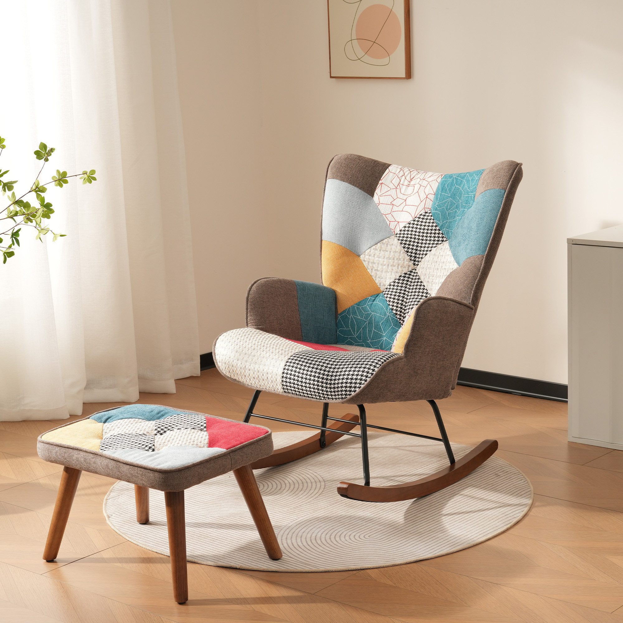 Totnz Schaukelstuhl Freizeitstuhl Loungesessel mit Fußstütze für Schlafzimmer Wohnzimmer (Farbenfrohes Patchwork für lebendige Atmosphäre), robuste Füße aus Holz und Eisen