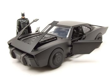 JADA Modellauto Batmobile The Batman 2022 schwarz mit Licht und Figur Modellauto 1:18, Maßstab 1:18