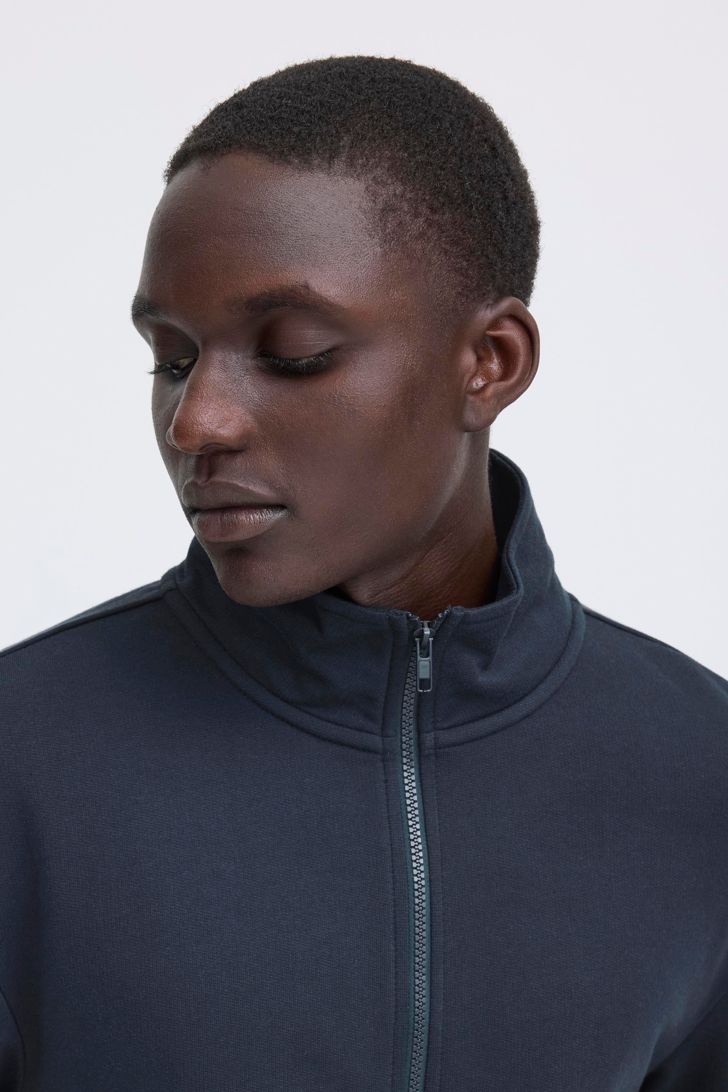 Blend Sweater BHBRODY STAND SWEATSHIRT mit Reißverschluss, aus Baumwolle und Polyester, Regular Fit