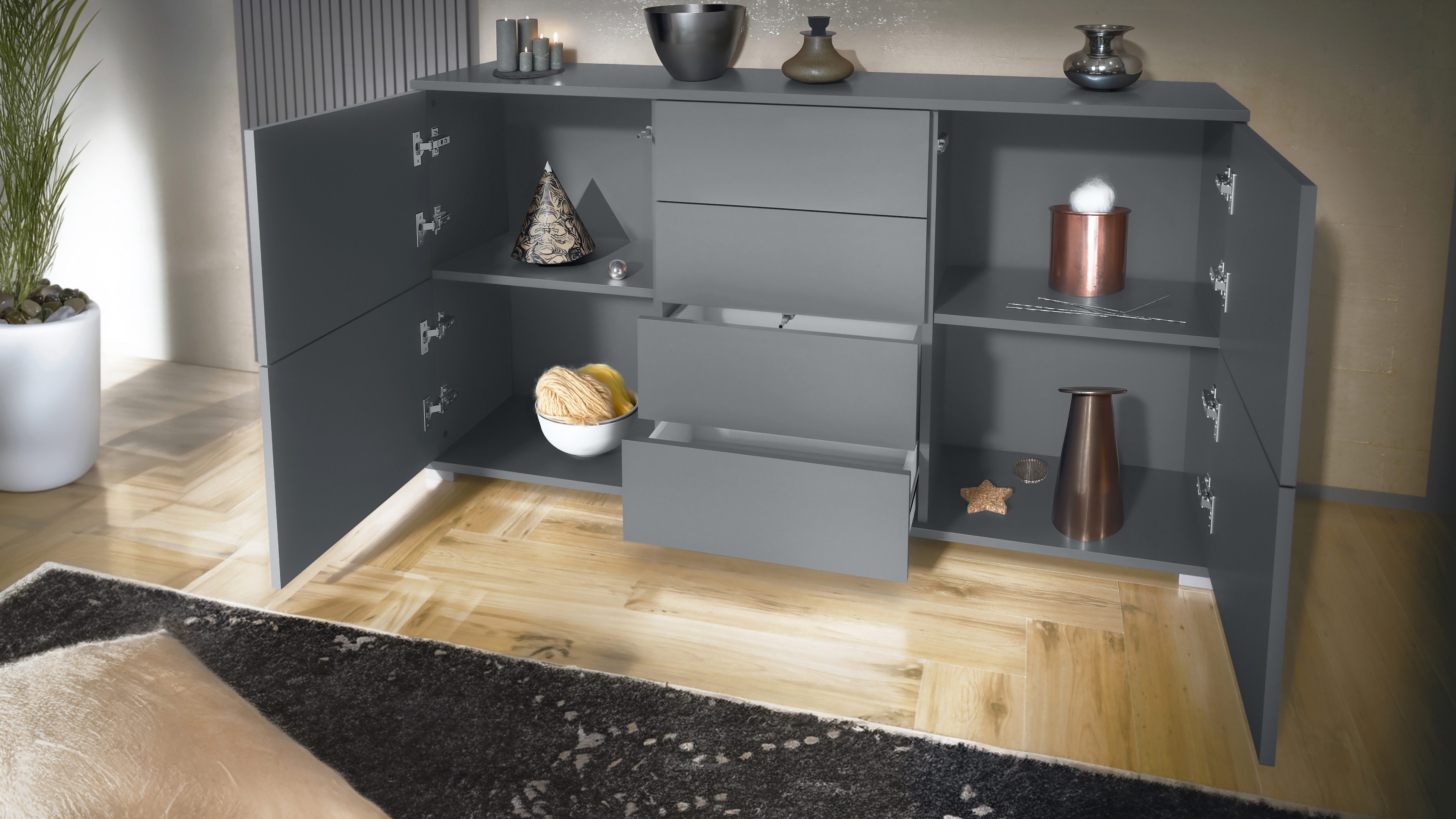 Vladon Sideboard Rova V1 (Kommode mit 4 Türen, 4 Schubladen, Made in Germany), Anthrazit matt/Bordeaux Hochglanz (138,5 x 75,5 x 35)