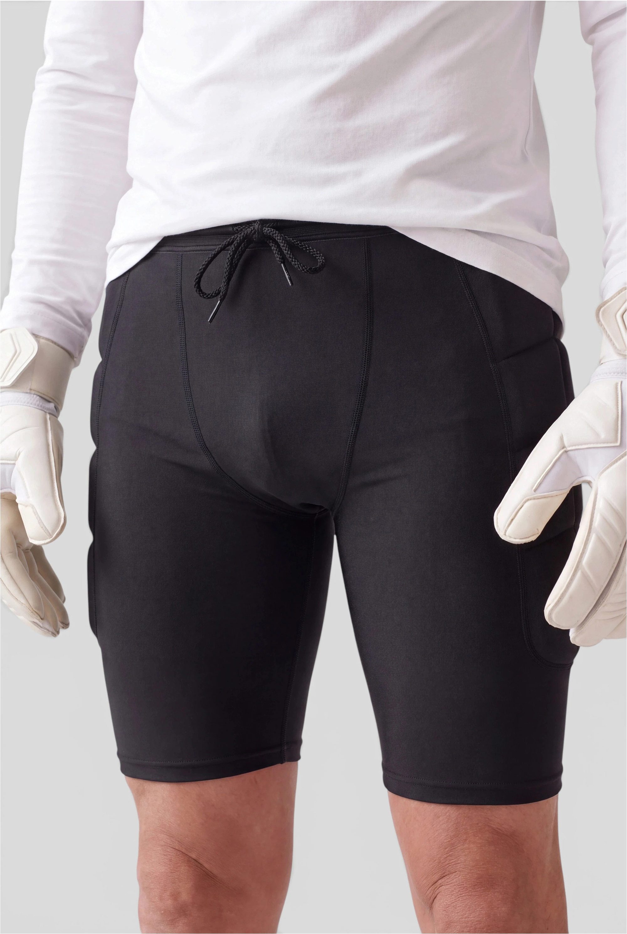 Reusch Torwarthose Compression Short Soft Padded mit gepolsterten Einsätzen