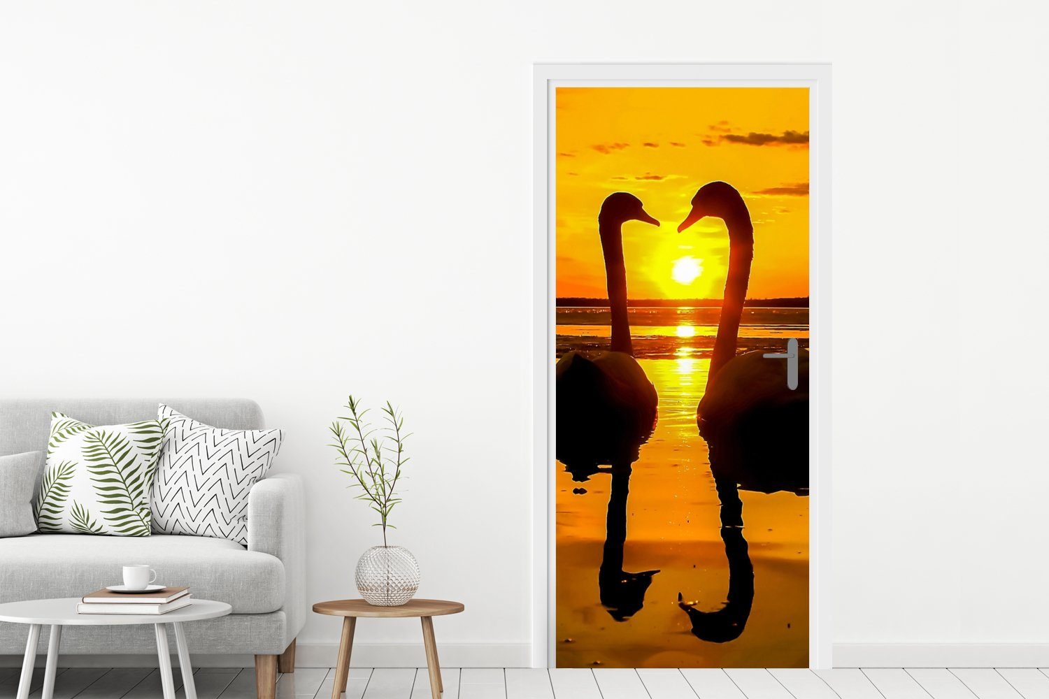 Türaufkleber, St), (1 Orange Vogel - Tür, - Fototapete Wasser, für MuchoWow Matt, bedruckt, - - cm Sonnenuntergang 75x205 Türtapete Schwäne