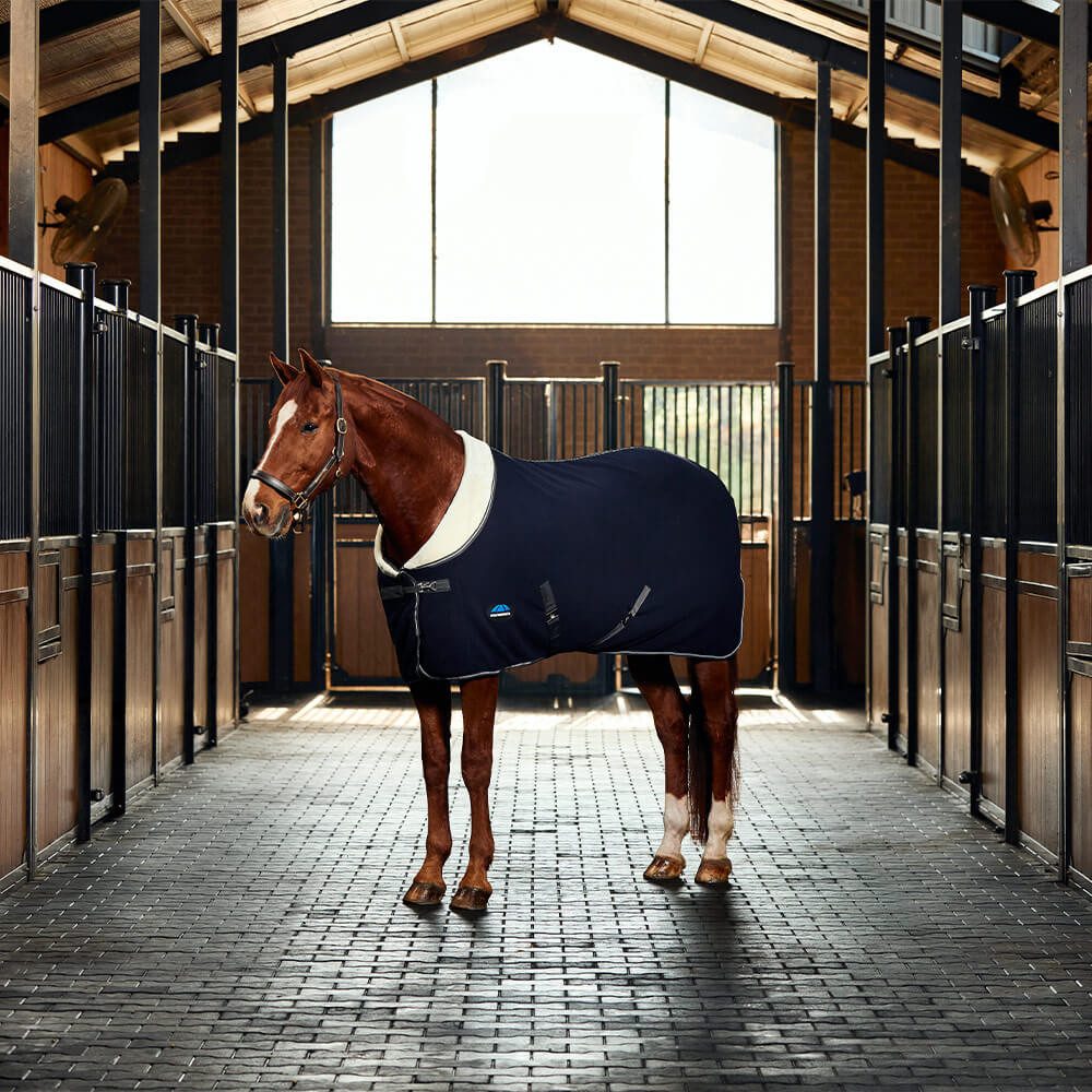 WeatherBeeta Pferde-Abschwitzdecke Weatherbeeta Sherpa Fleece Cooler Standard Neck