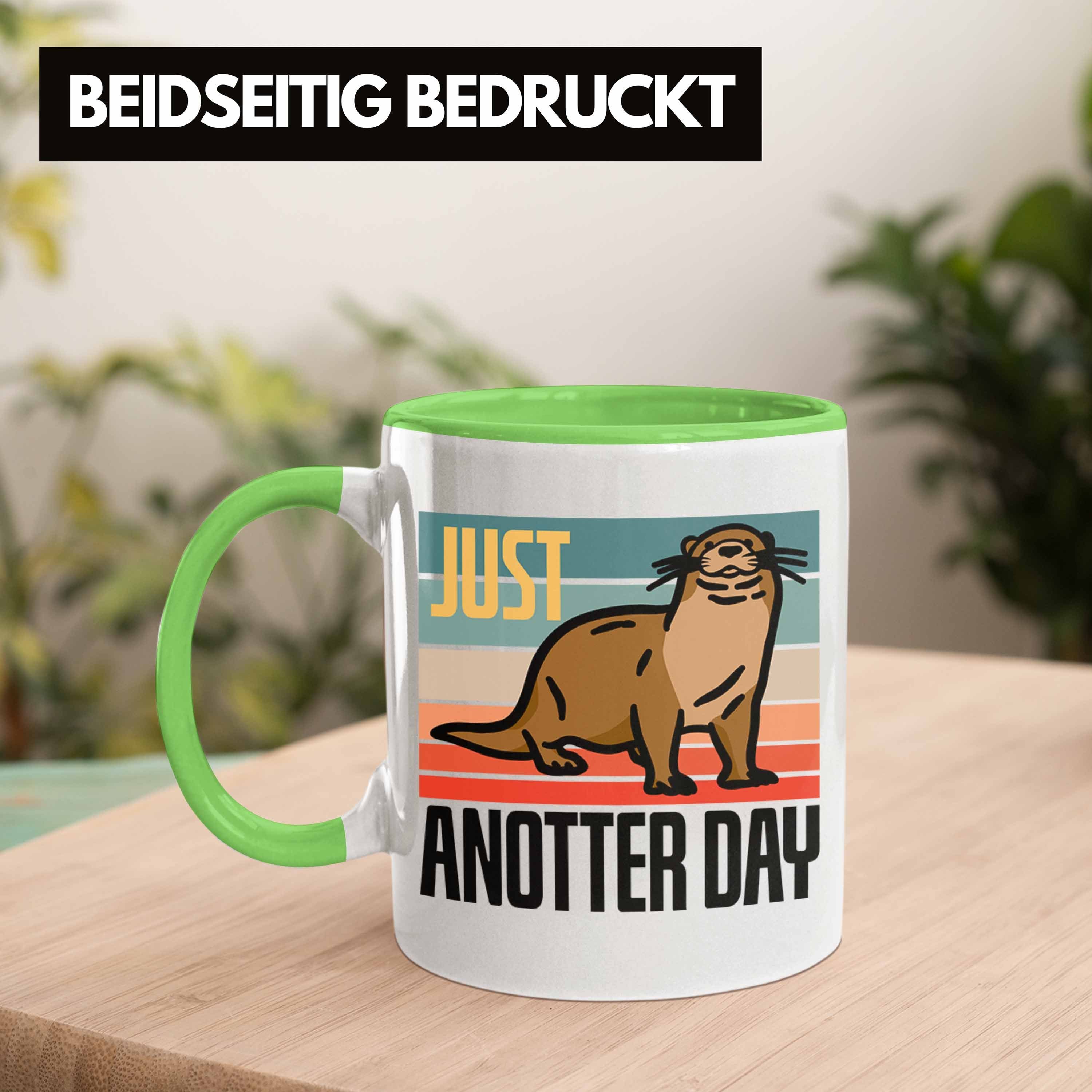 Trendation Tasse Lustige Grün Otter Tasse Geschenk Day" Anotter Tierliebhaber für "Just