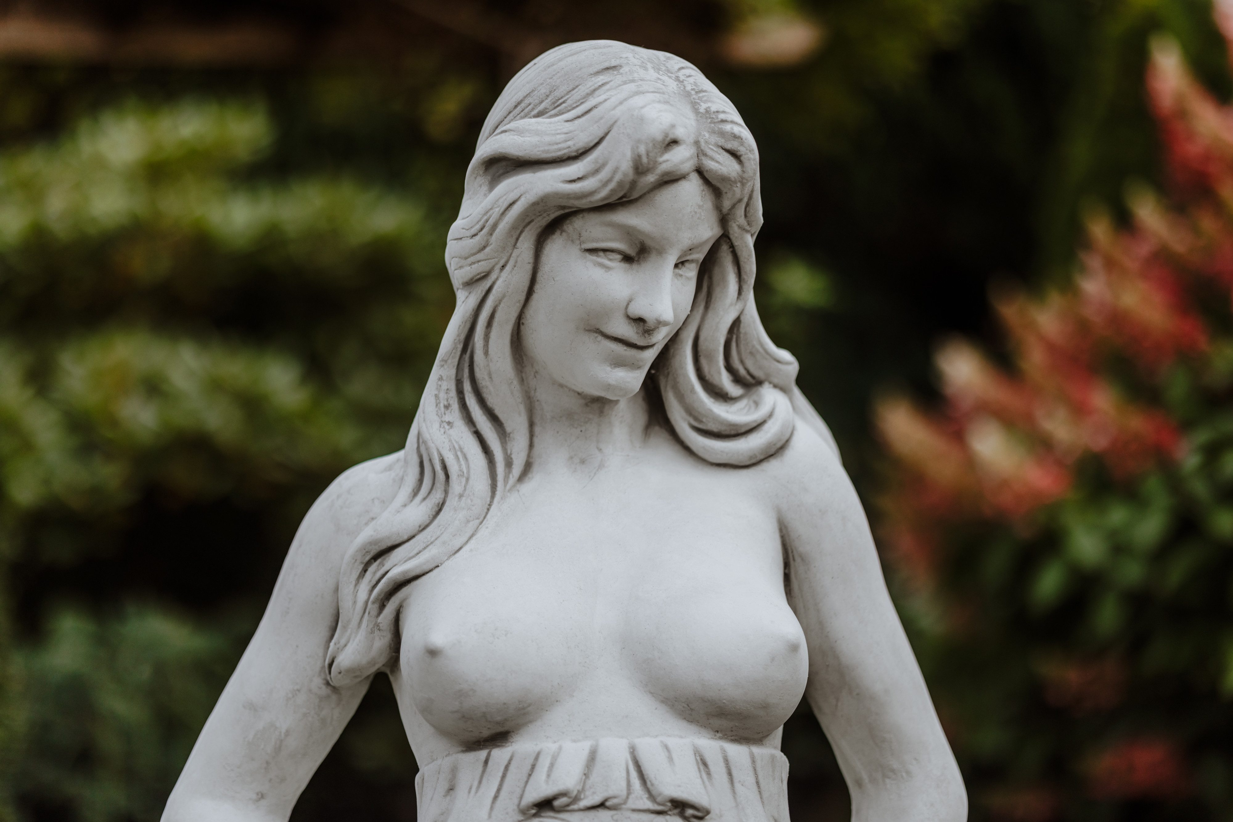 gartendekoparadies.de Gartenfigur Statue Einer erotischen Frau, H. 150 cm, 135 kg, Frostsicher