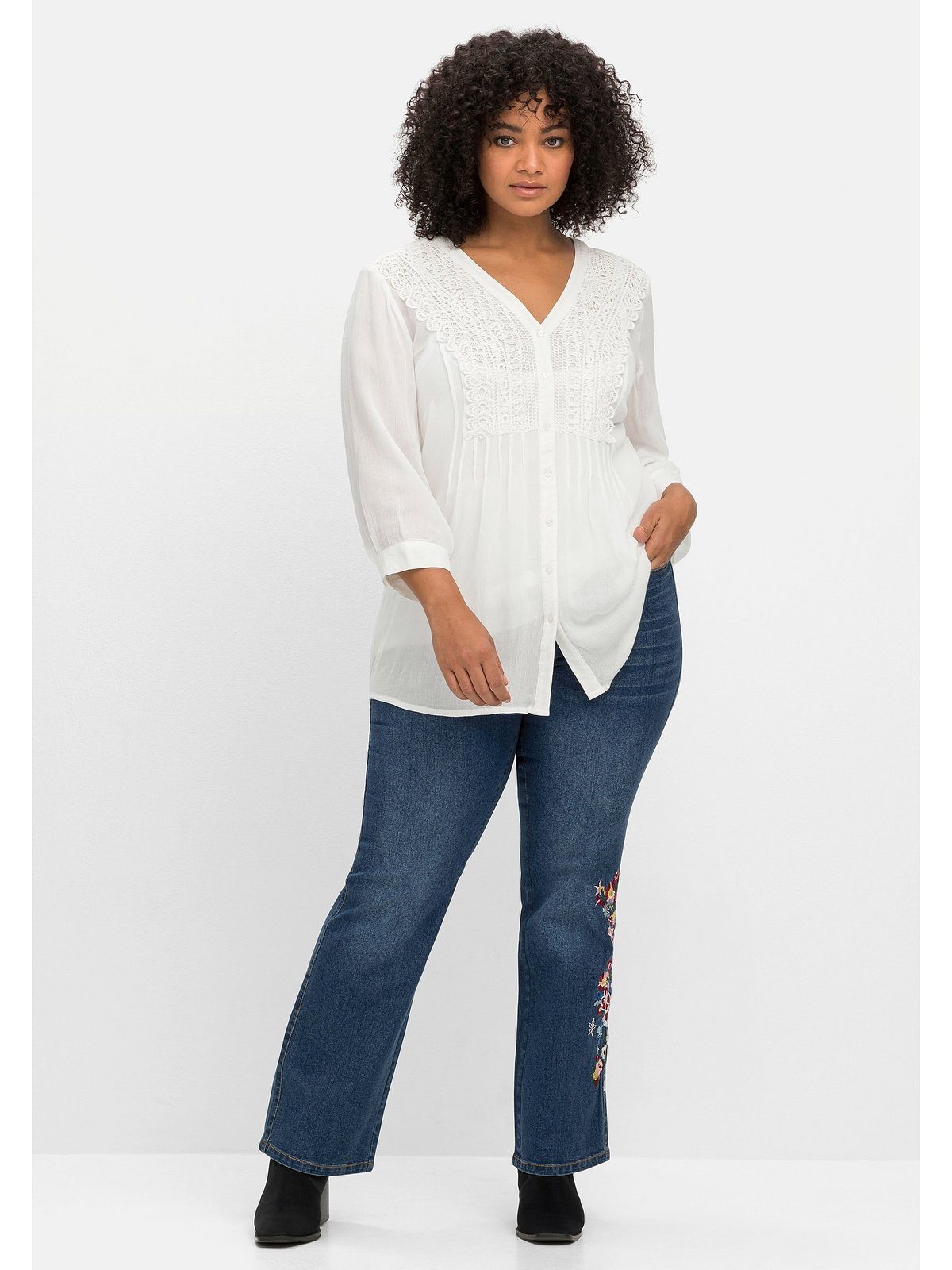 sheego by Joe Browns Longbluse Große Größen mit Häkelspitze und Biesen