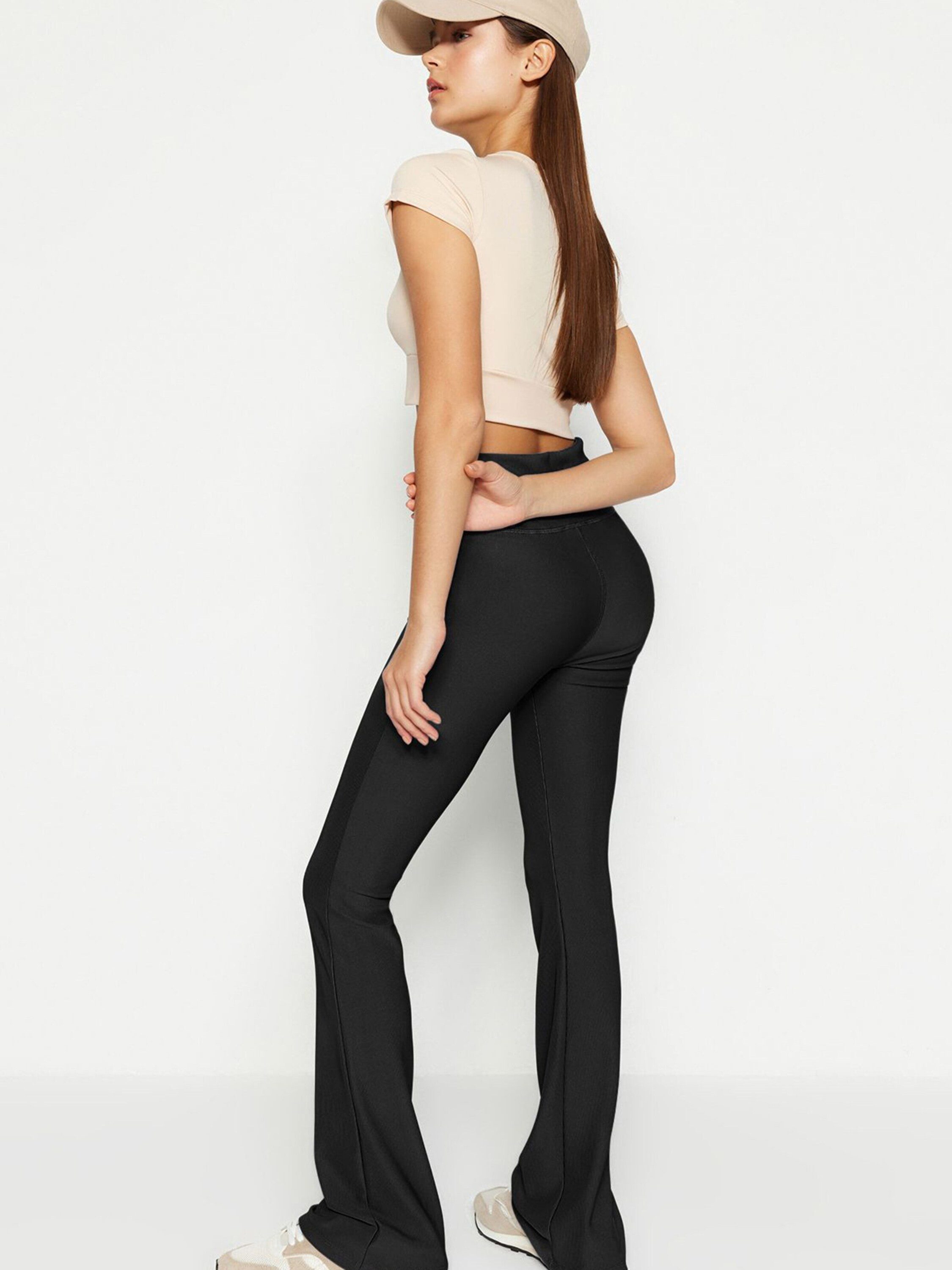 Trendyol Sporthose (1-tlg) Plain/ohne Details