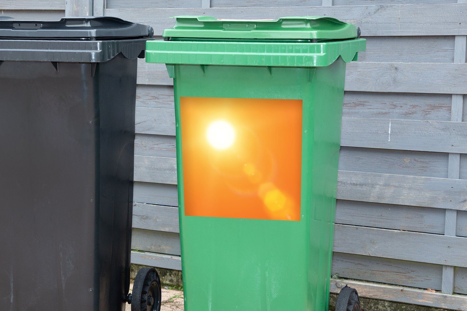Sticker, Mülleimer-aufkleber, Abfalbehälter St), MuchoWow Container, Orangefarbenes Wandsticker Glühen Sonne (1 der Mülltonne,