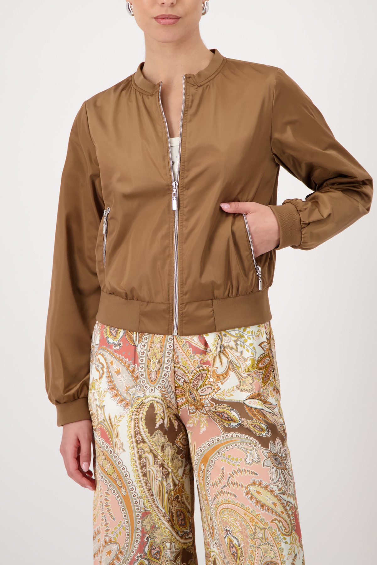 Monari Bomberjacke Jacke Nylon Regular fit mit Reißverschlusstaschen