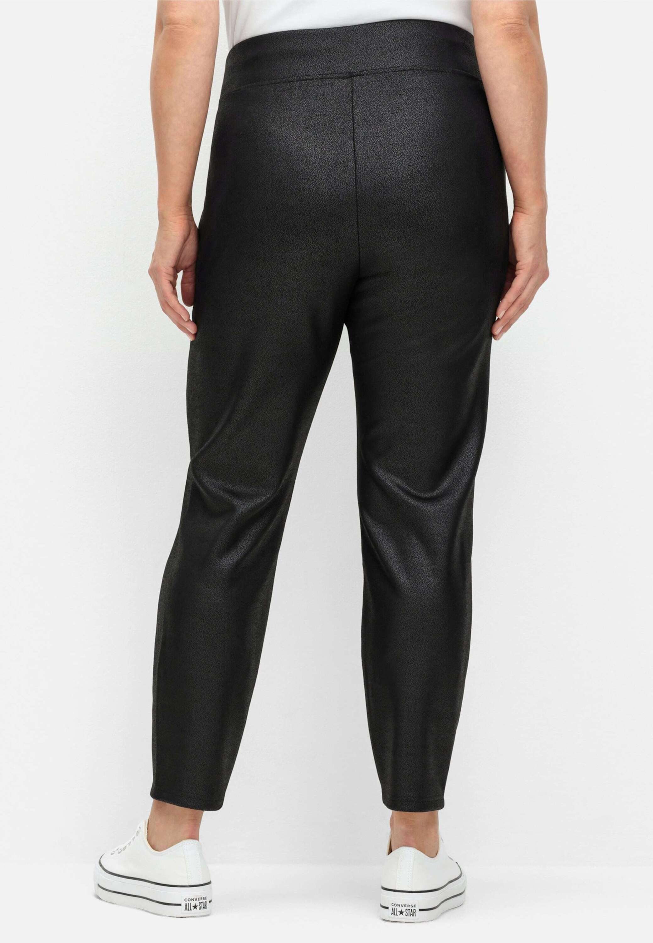 Sheego Jerseyhose Leggings aus leicht glänzendem Lederimitat – Bild 2 von 5