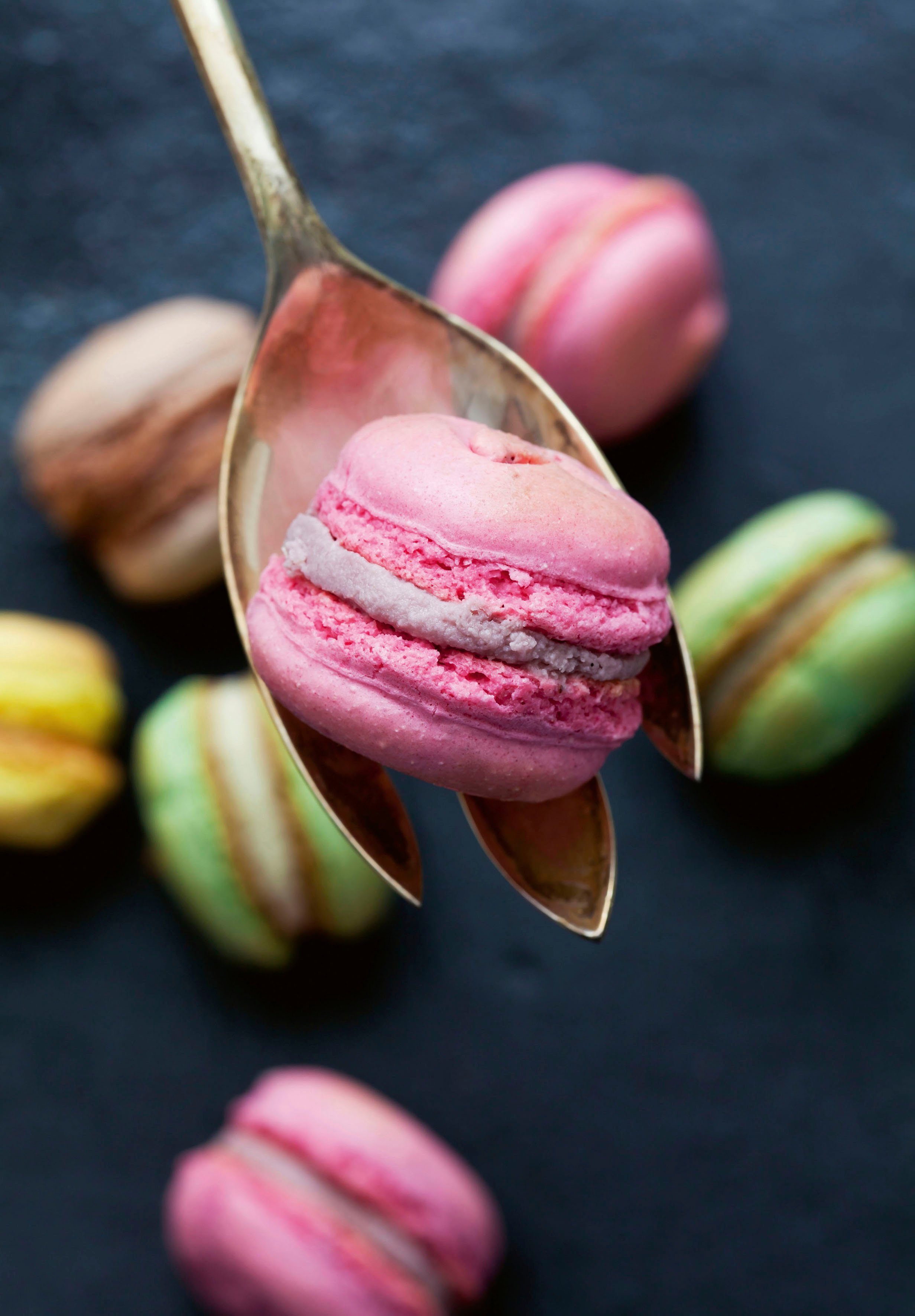Ravensburger Puzzle Macarones, 300 Puzzleteile, Made günstig online kaufen