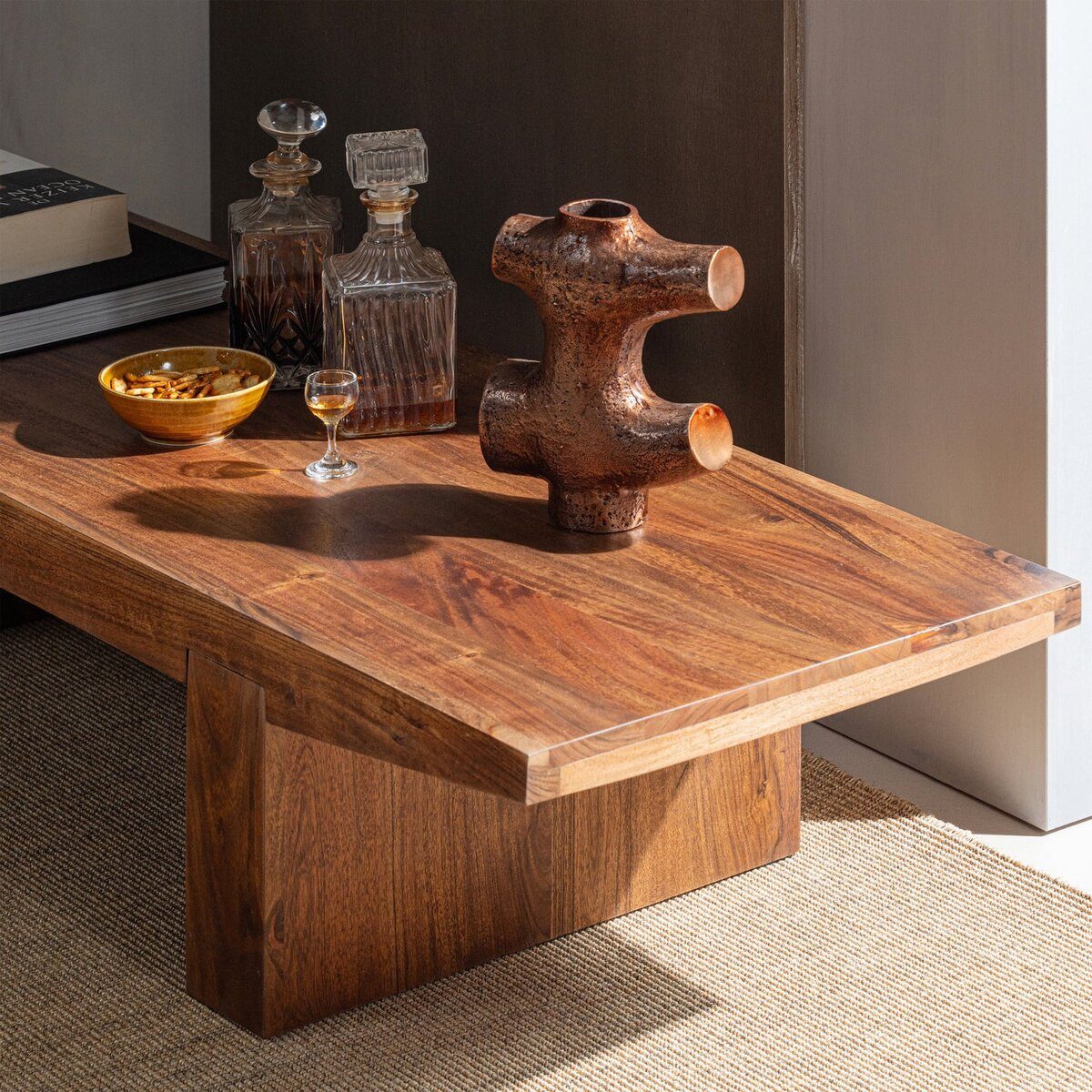 WOOOD Couchtisch Eron - Akazienholz Braun, 152 x 48 cm, Großzügige Tischfläche, natürliche Ausstrahlung