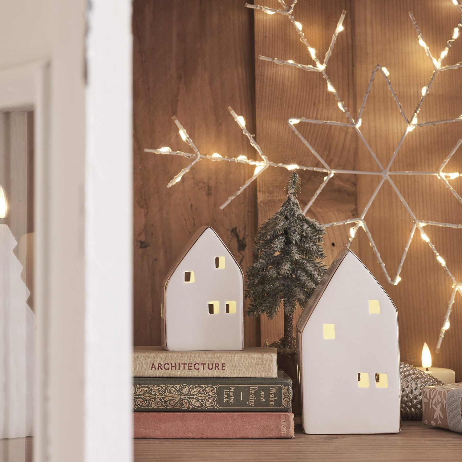 Lights4fun LED-Dekofigur Osby LED Schneeflocke Fensterdeko Weihnachten – Bild 5 von 5